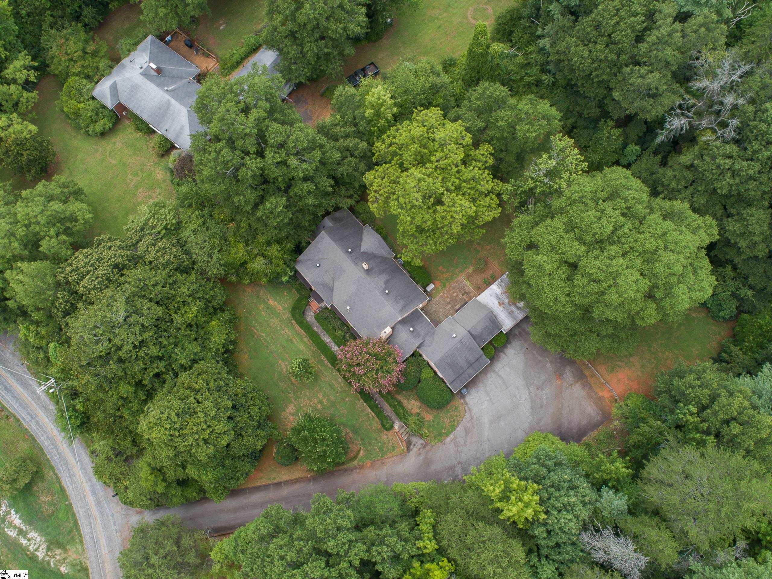 26 Crestline Road