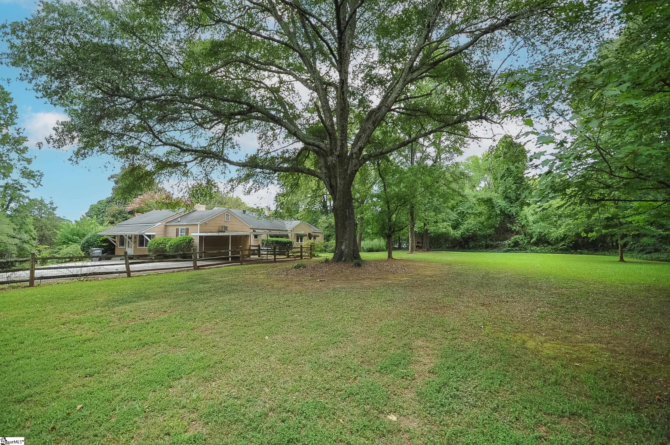 26 Crestline Road
