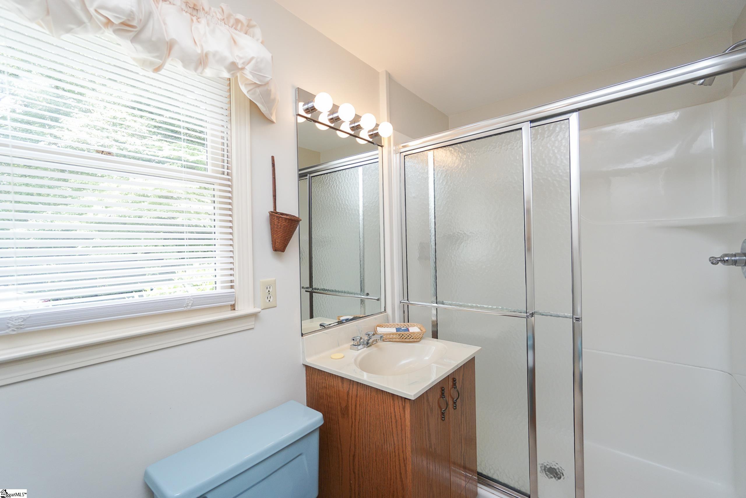 26 Crestline Road