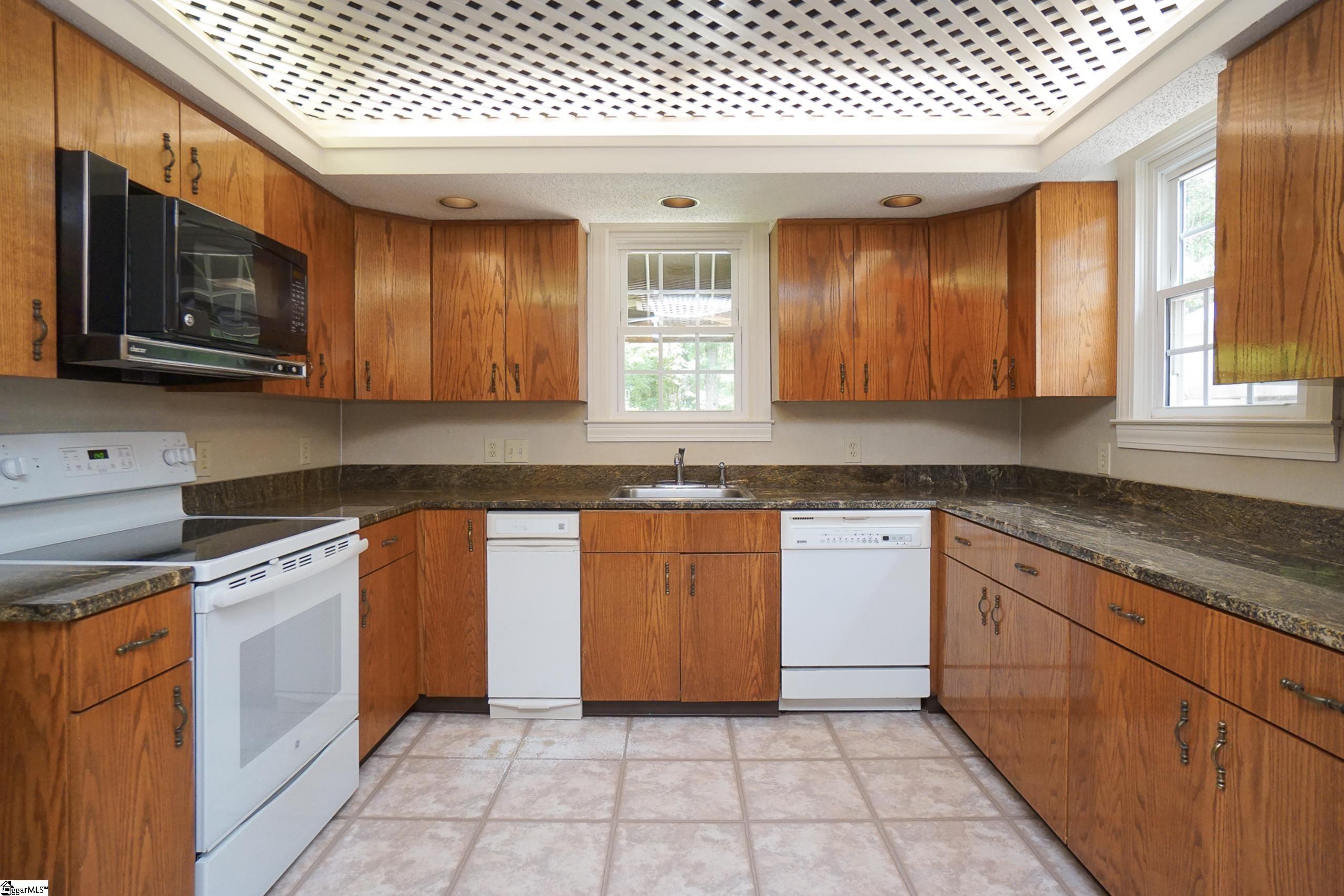 26 Crestline Road
