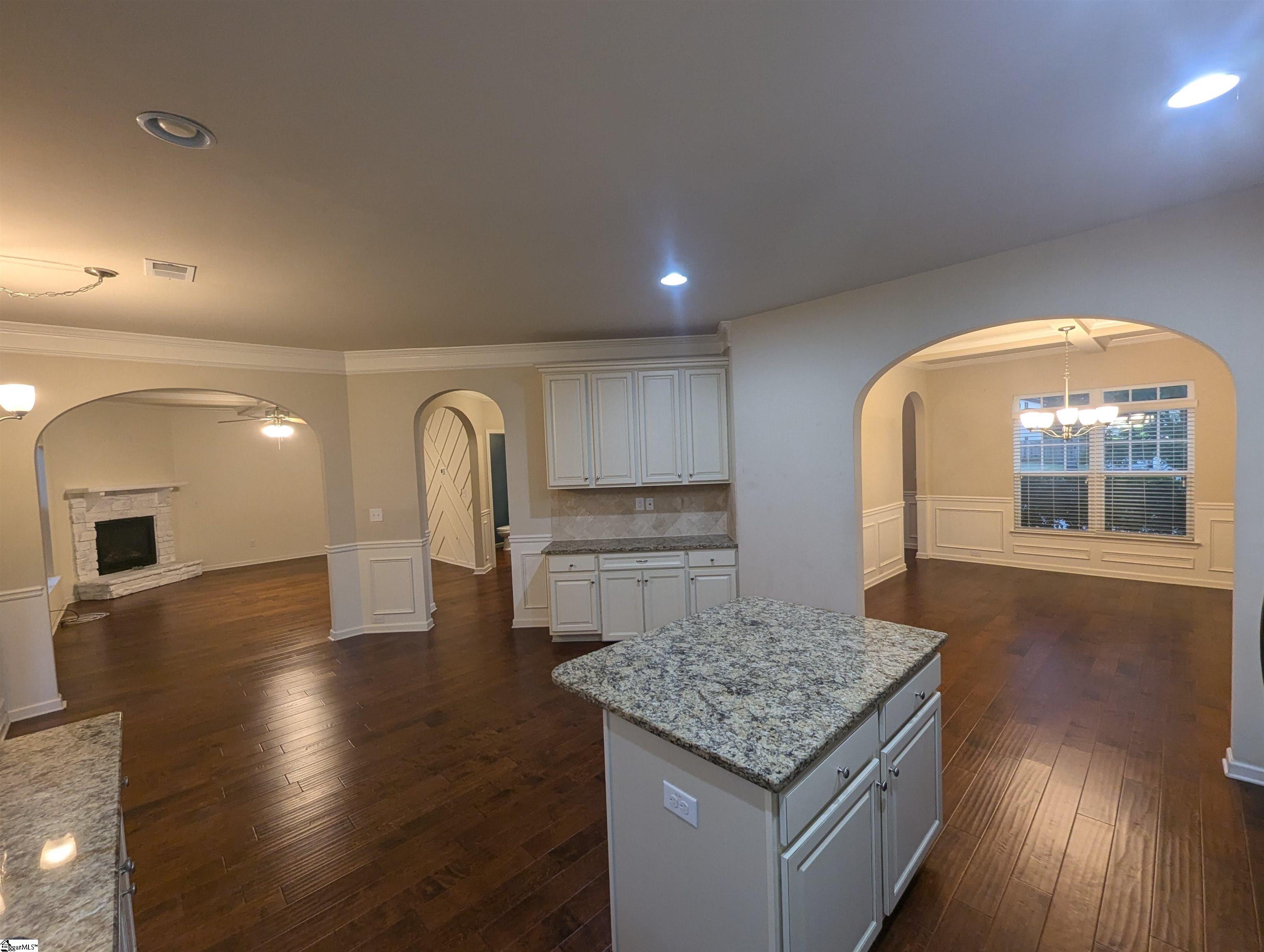 250 Heatherwood Lane