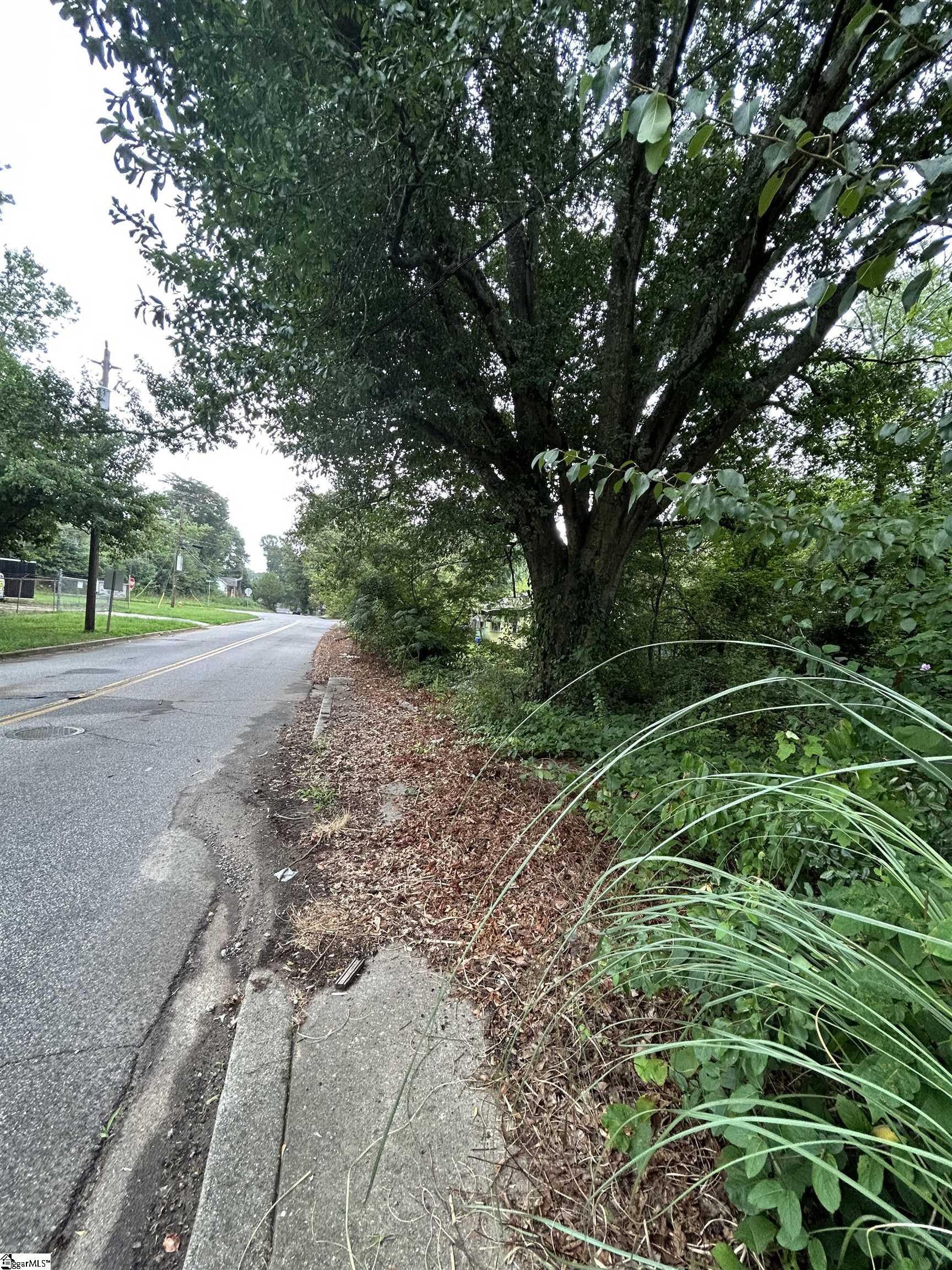 00 Apopka Avenue
