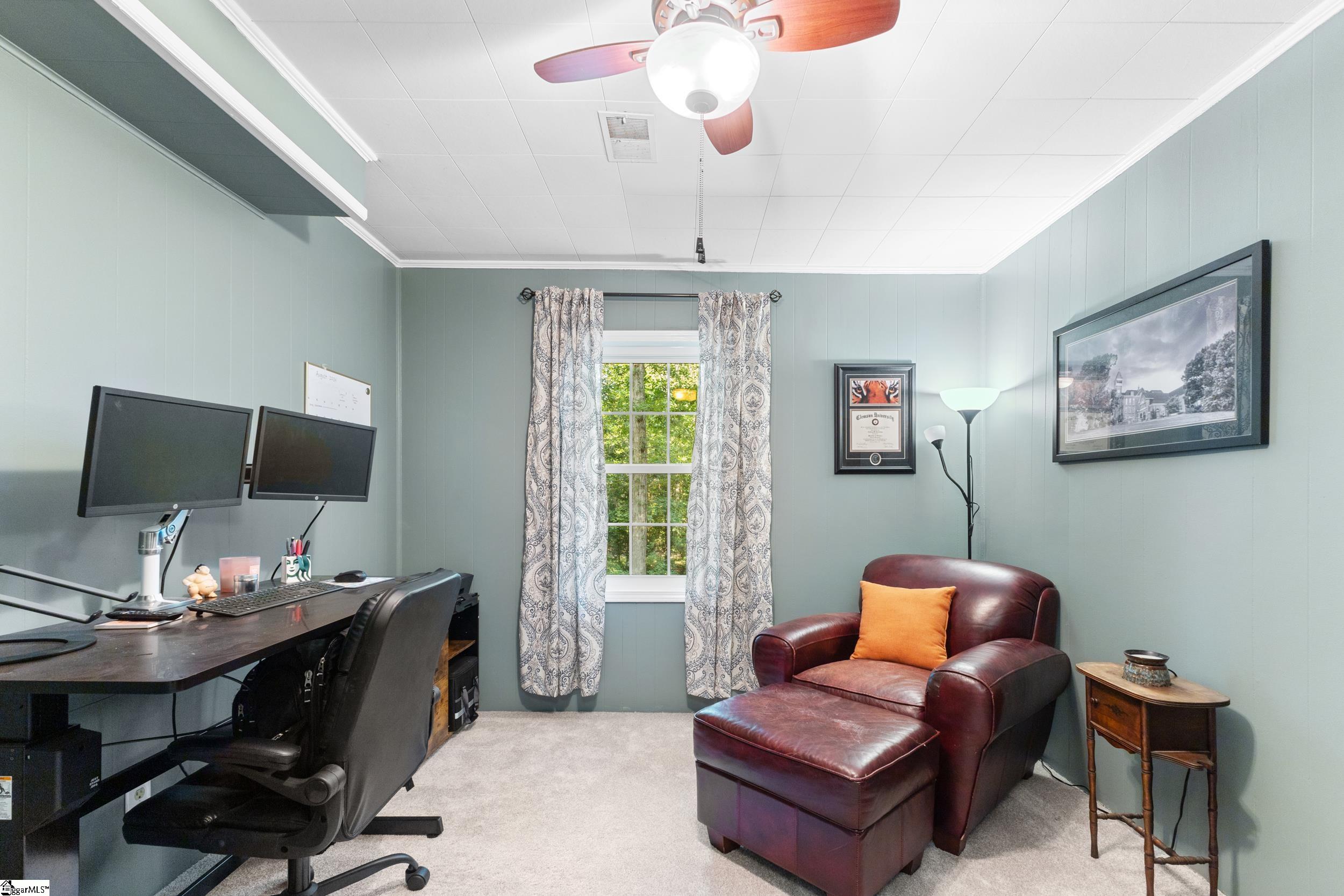 206 Dellrose Circle