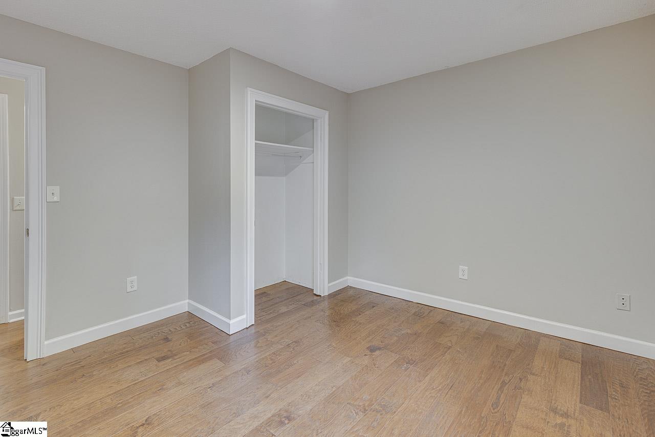 82 Westview Avenue