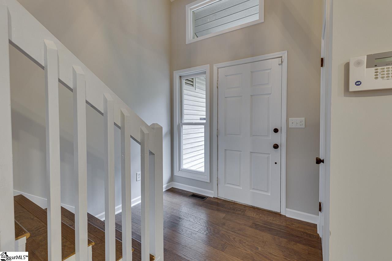 82 Westview Avenue
