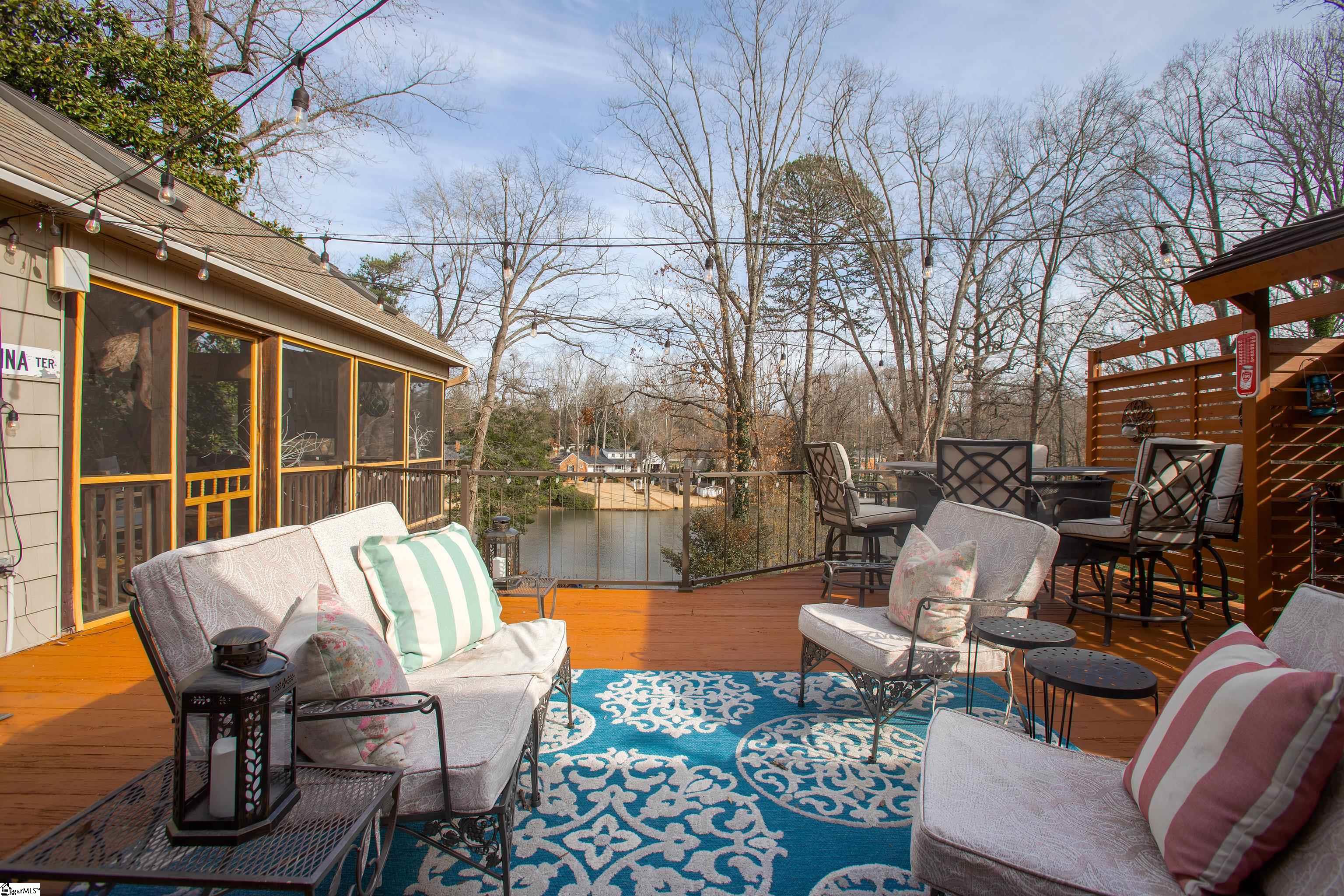 108 Lakecrest Drive