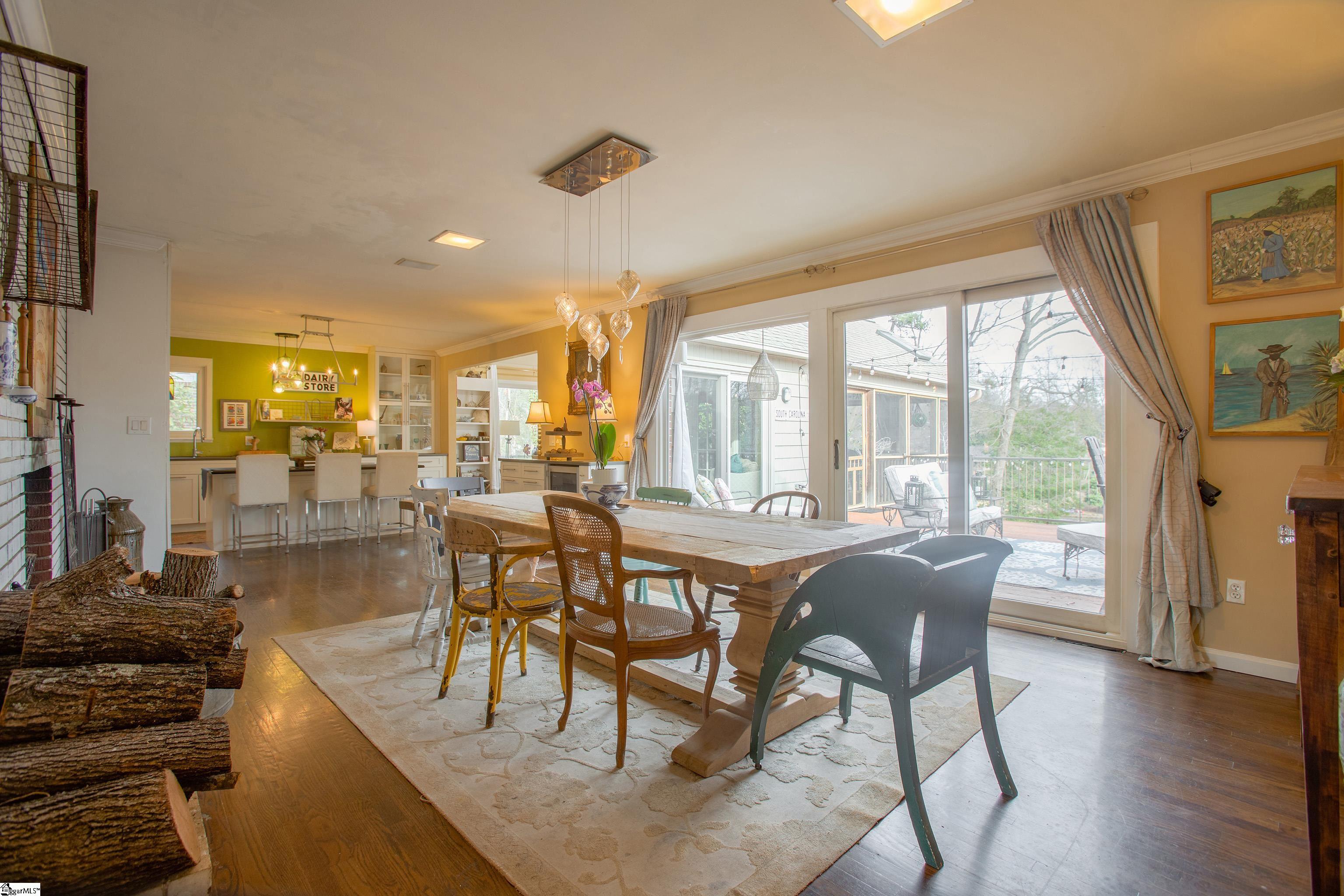 108 Lakecrest Drive