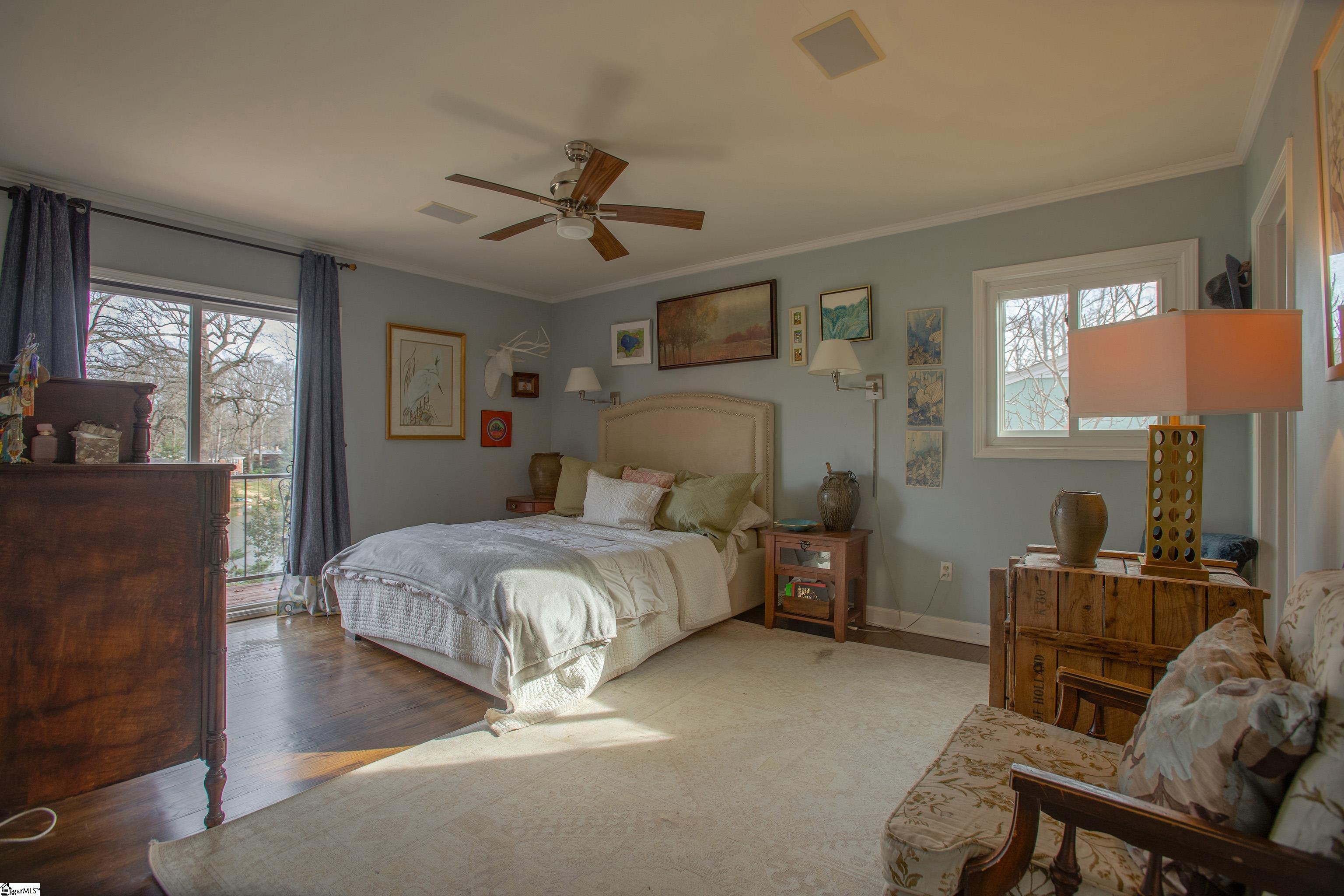 108 Lakecrest Drive