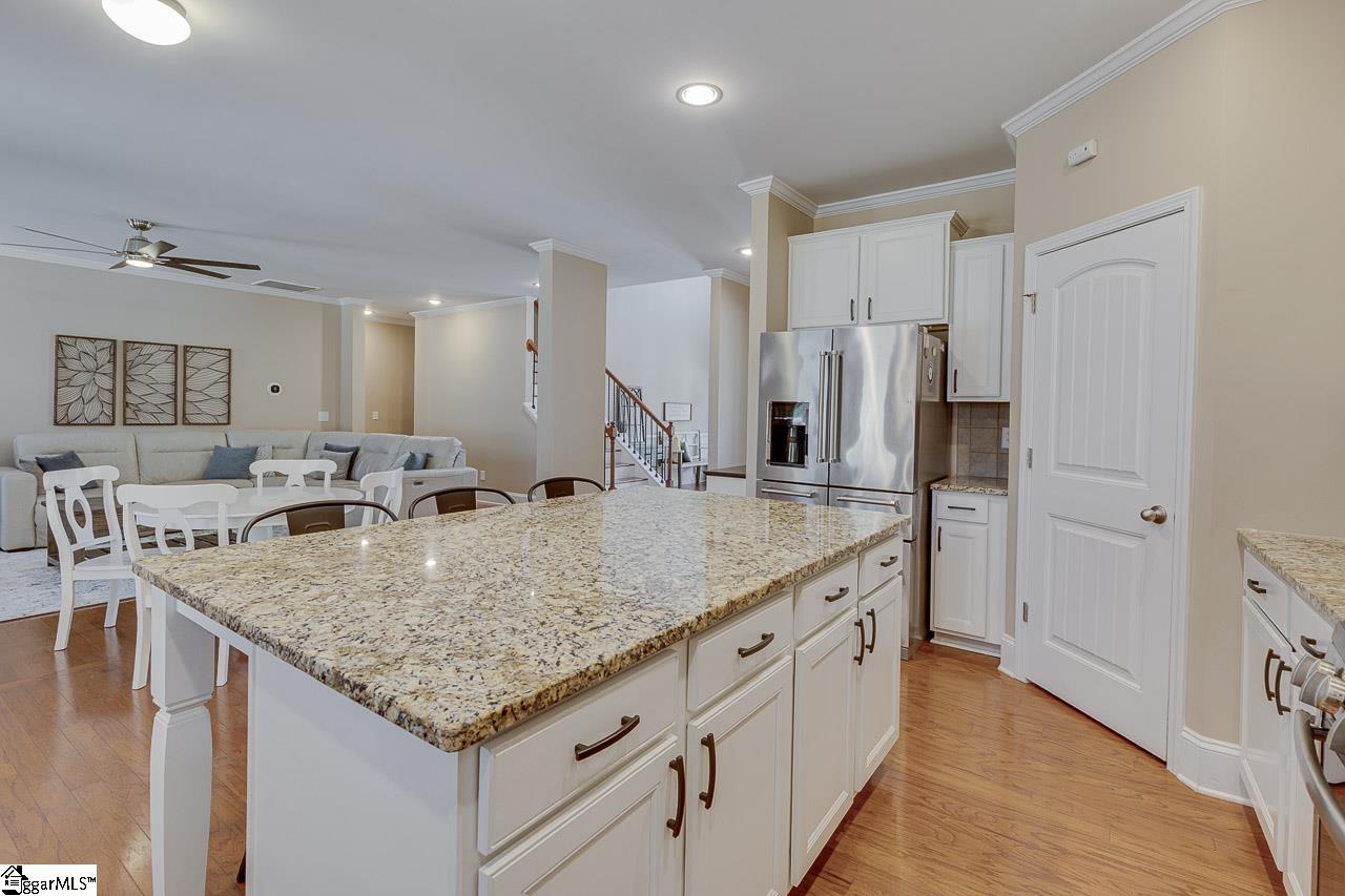 101 Trailwood Drive