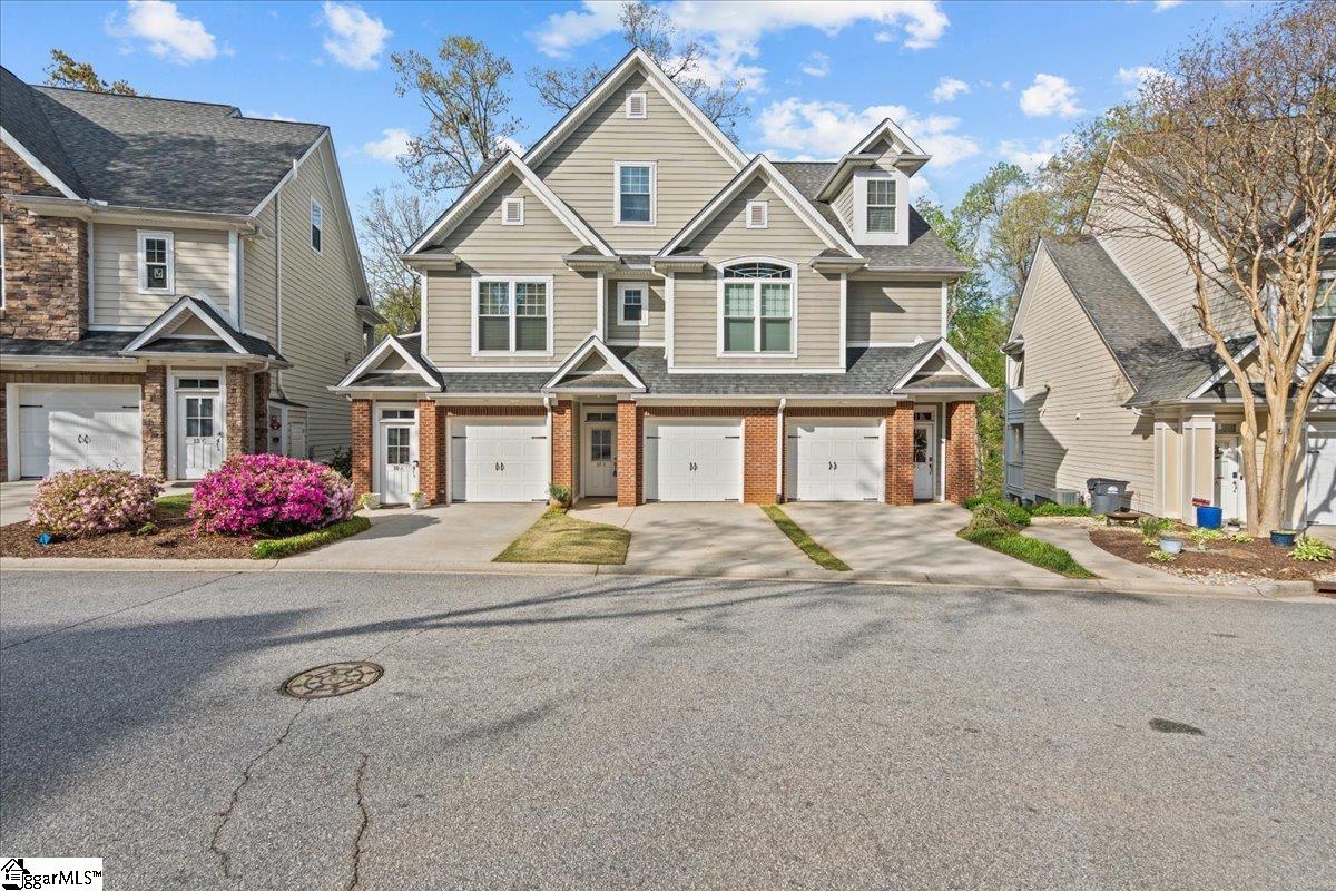 10 Edge Court Unit B
