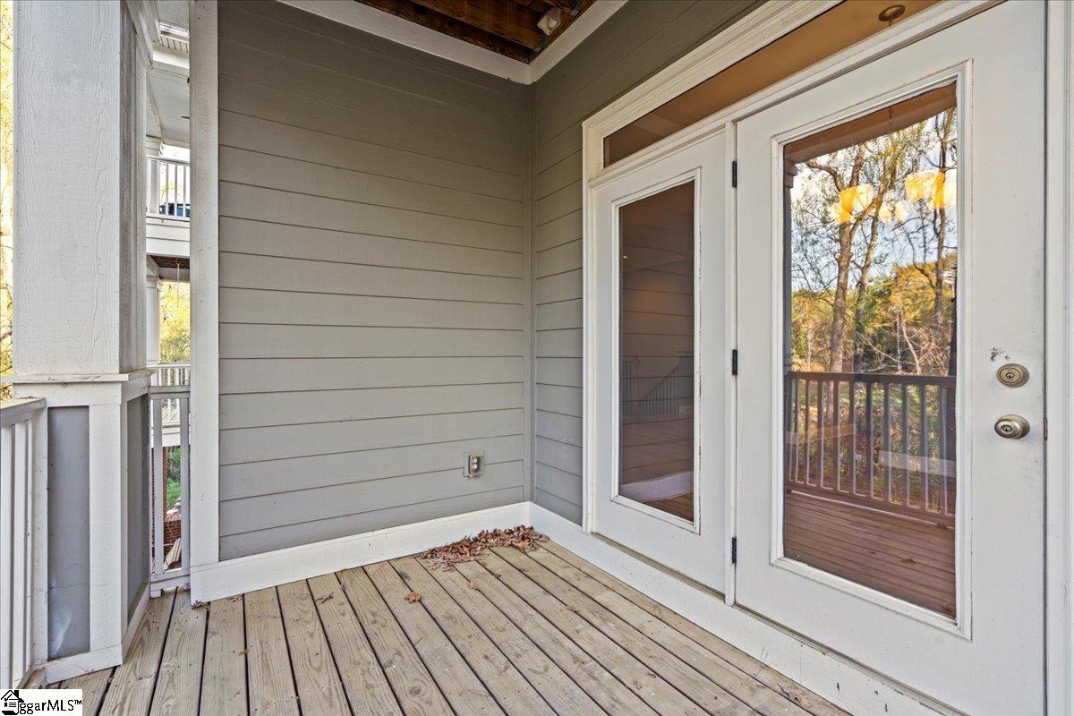 10 Edge Court Unit B
