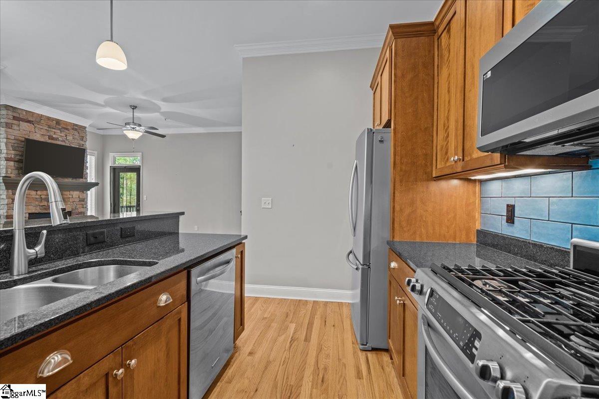 10 Edge Court Unit B