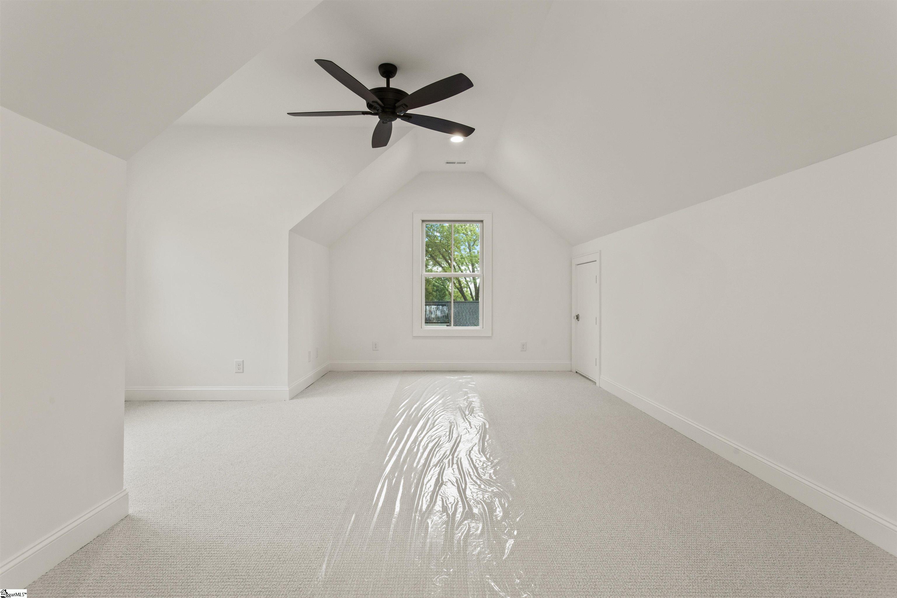 215 W Earle Street