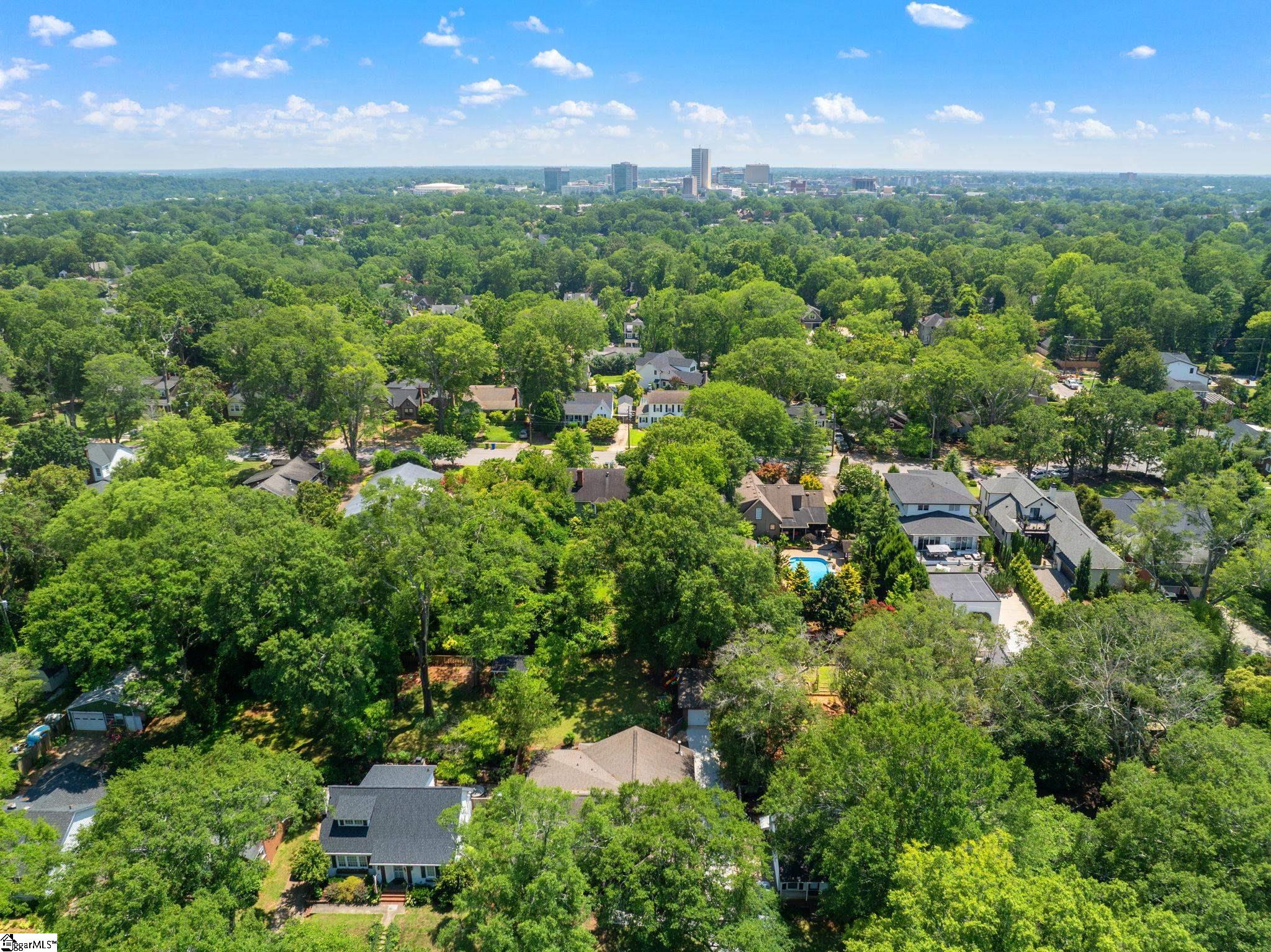 115 W Montclair Avenue