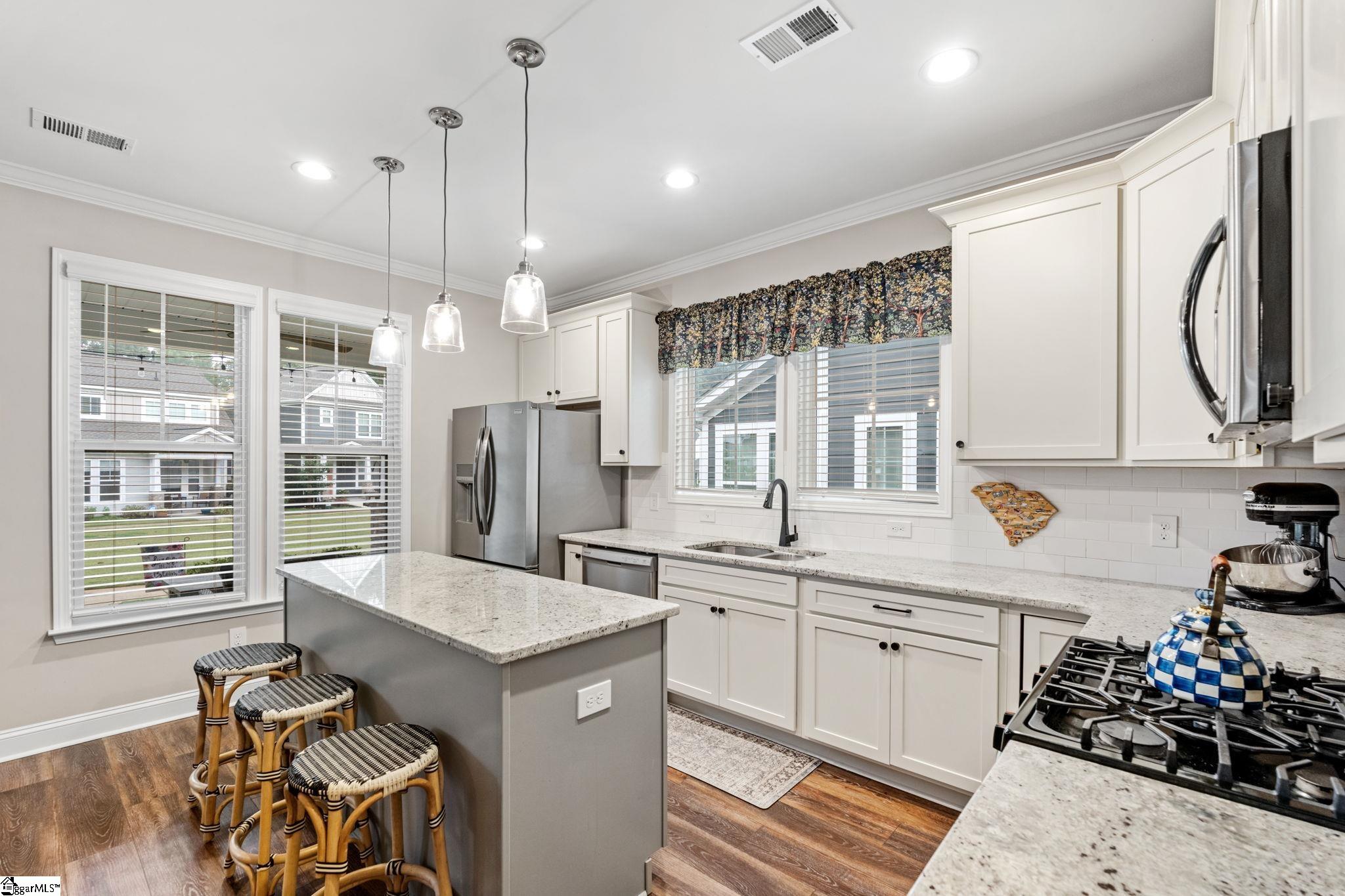 54 Cottage Knoll Circle
