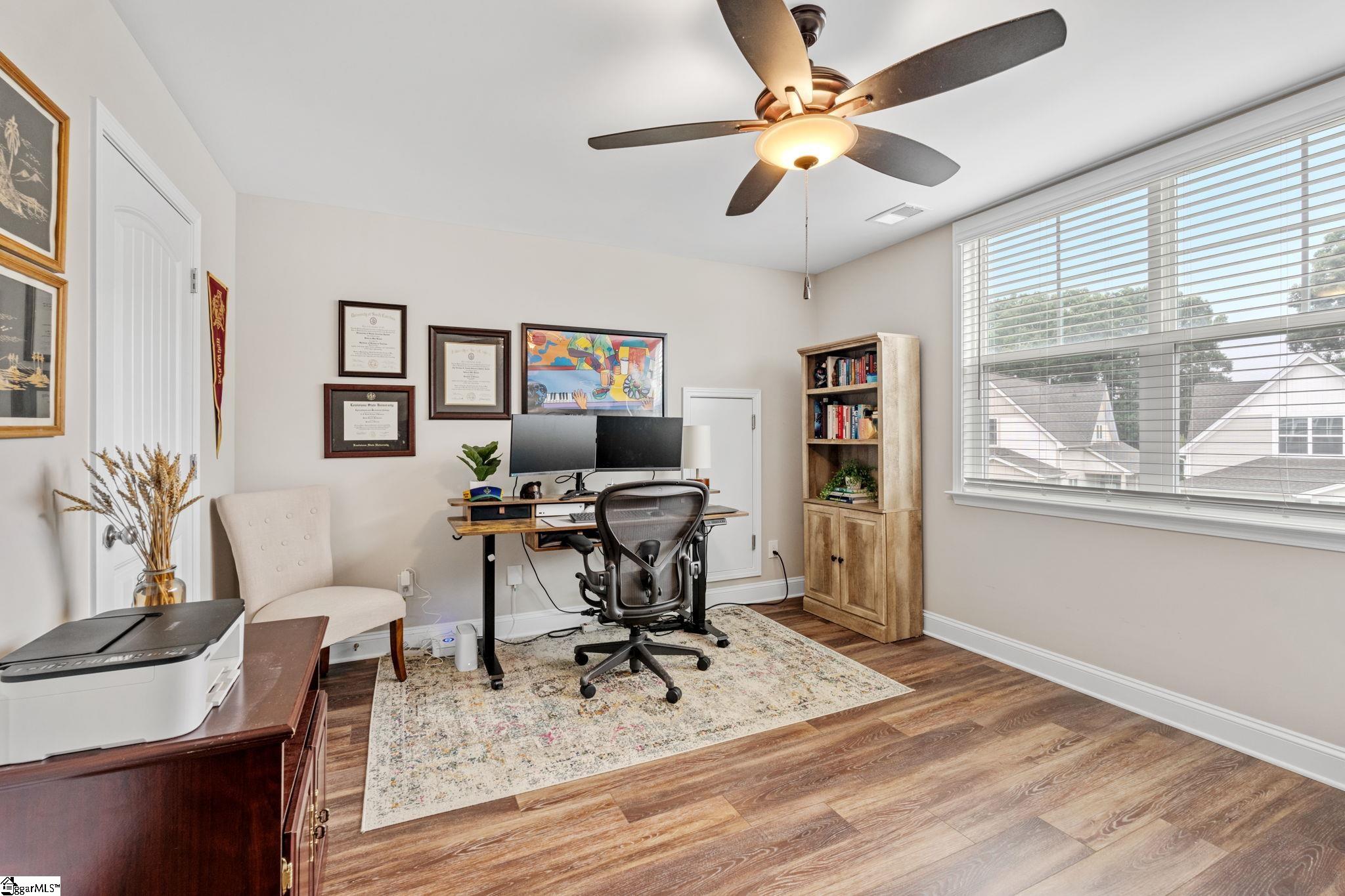 54 Cottage Knoll Circle