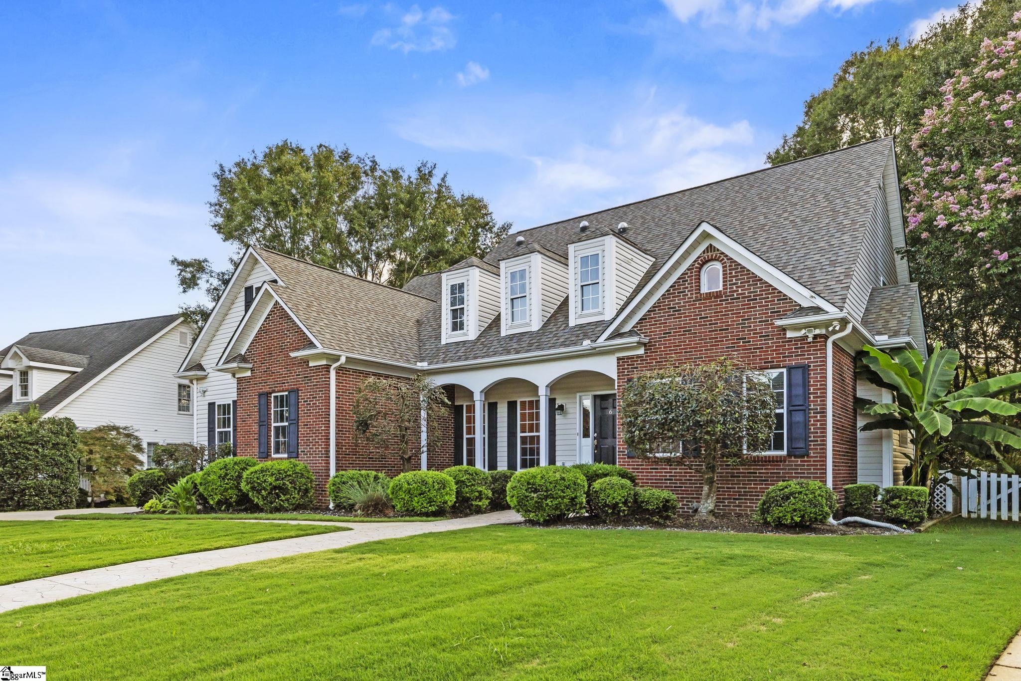 6 Gables Way