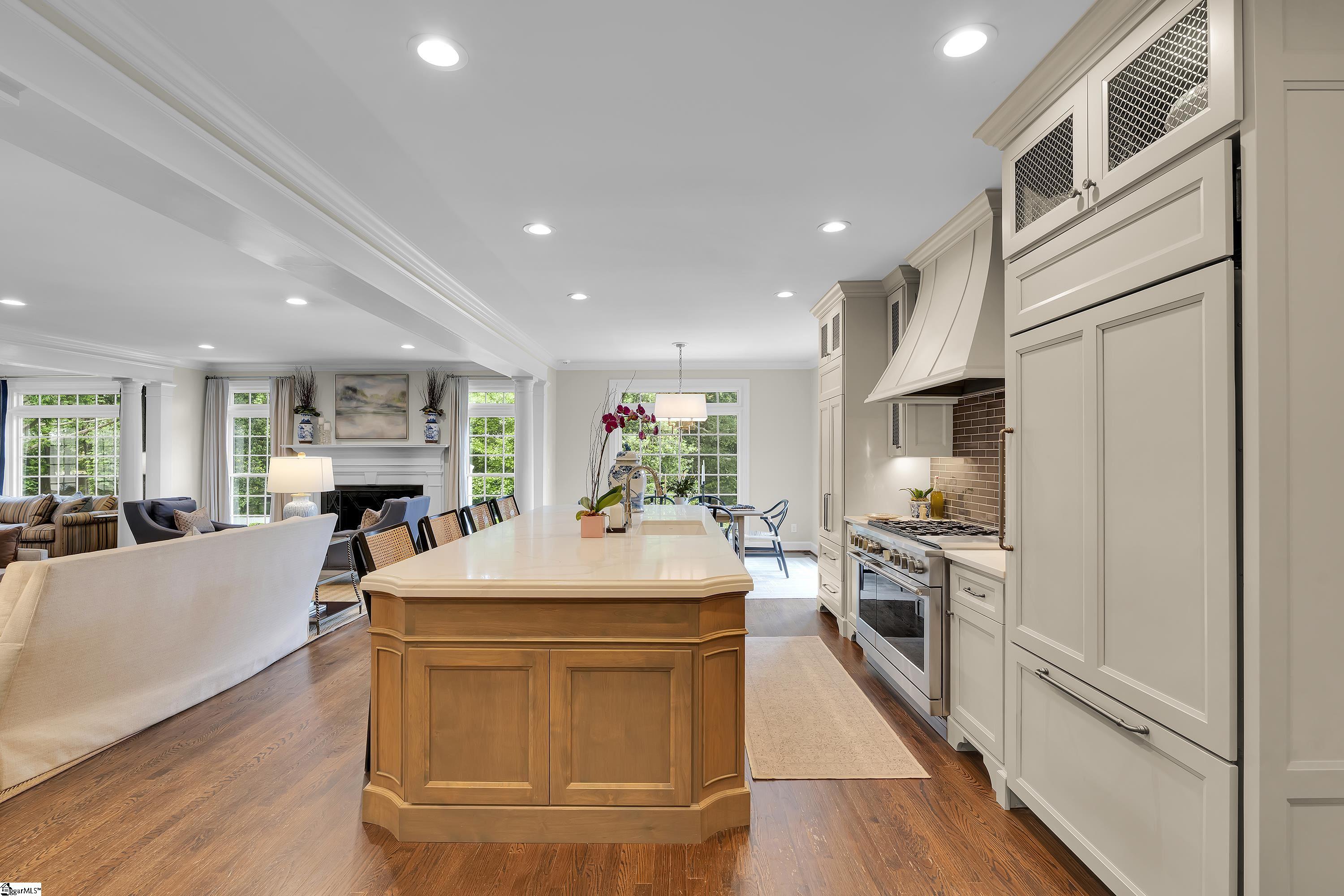 7 Weatherby Drive