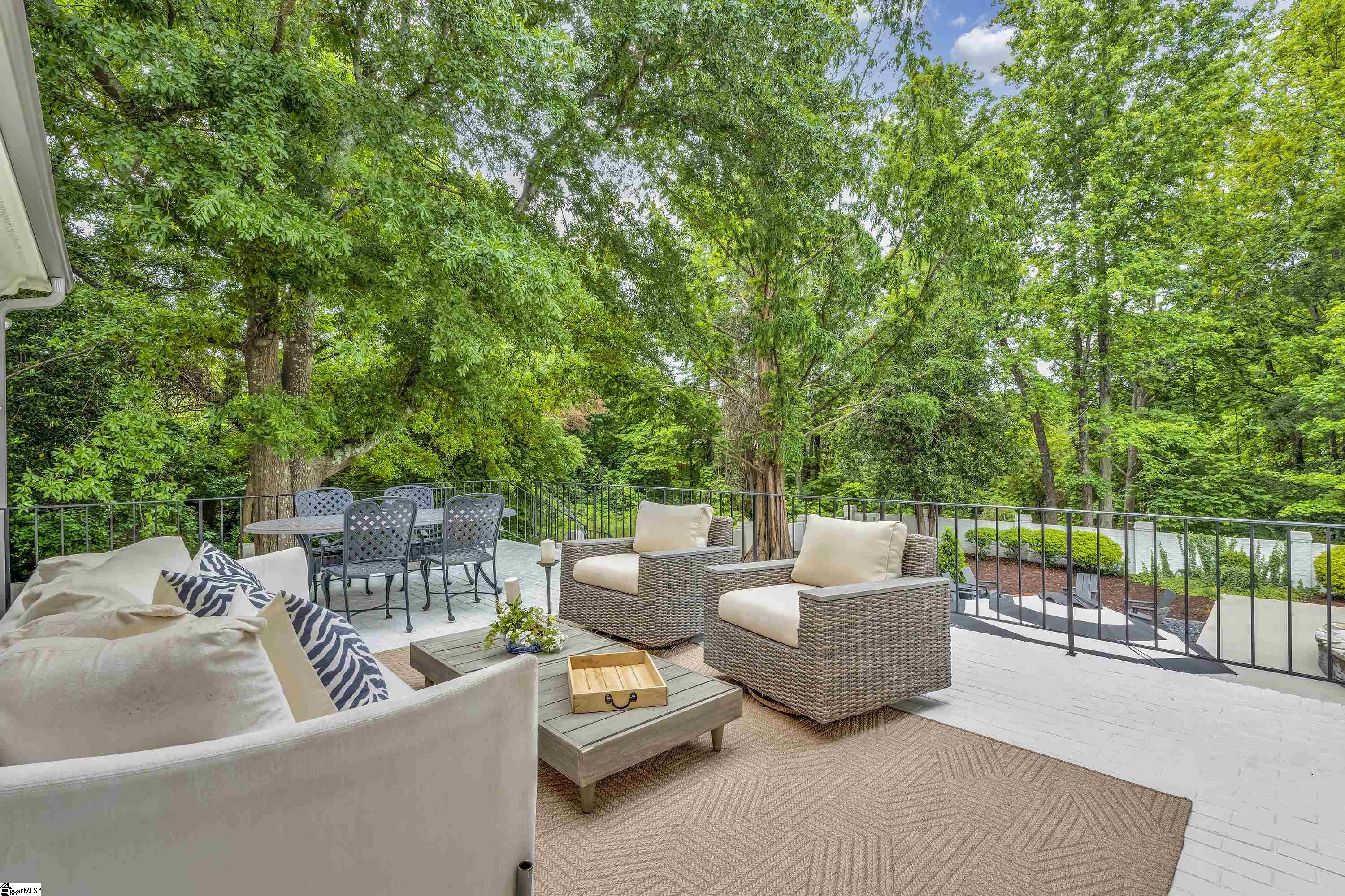 7 Weatherby Drive