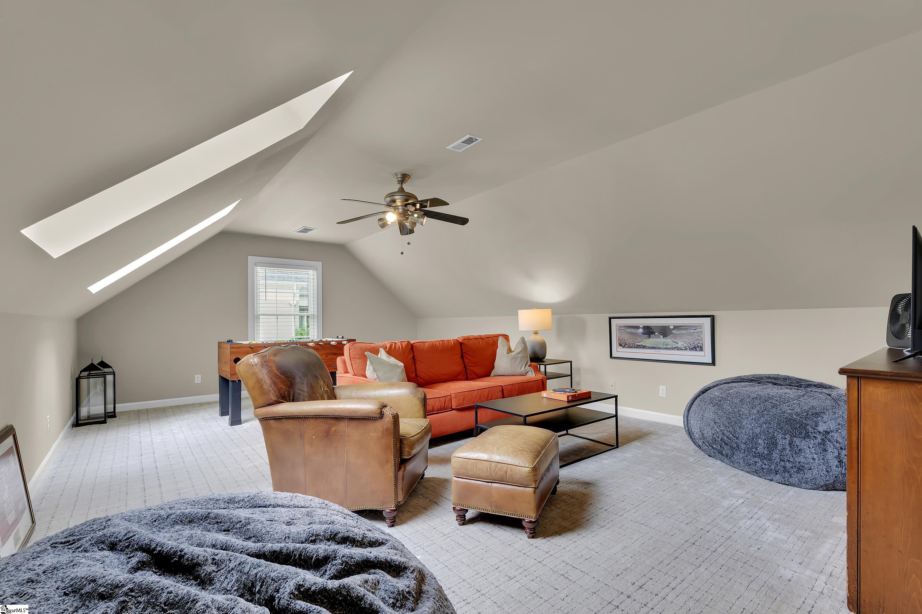 7 Weatherby Drive