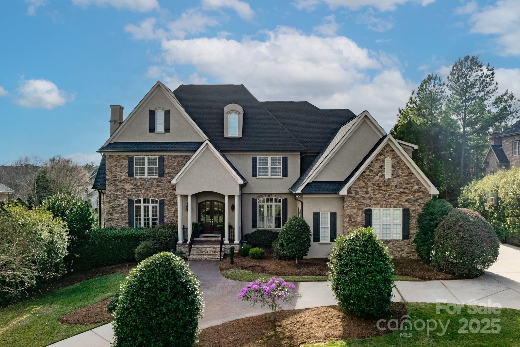 1506 Venetian Way Drive