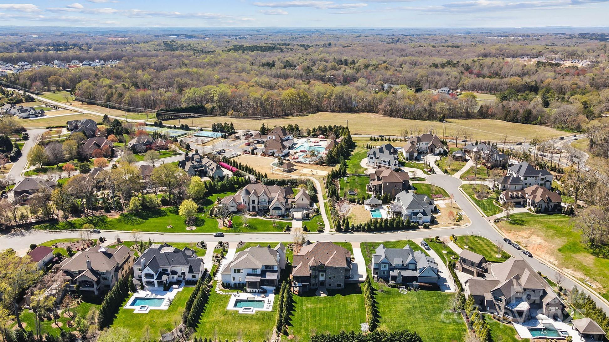 1311 Sunnys Halo Lane