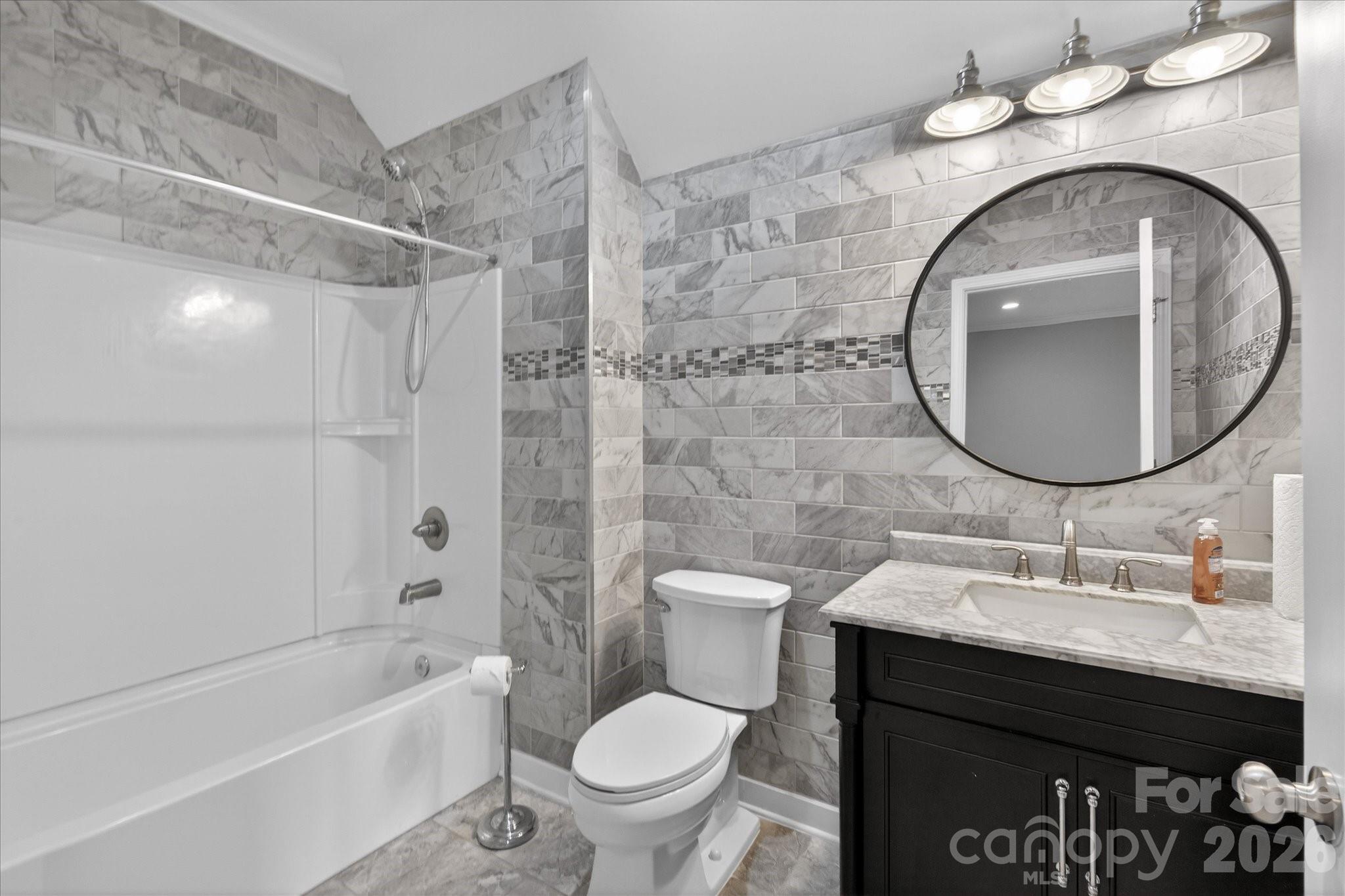 2221 Waxhaw Marvin Road