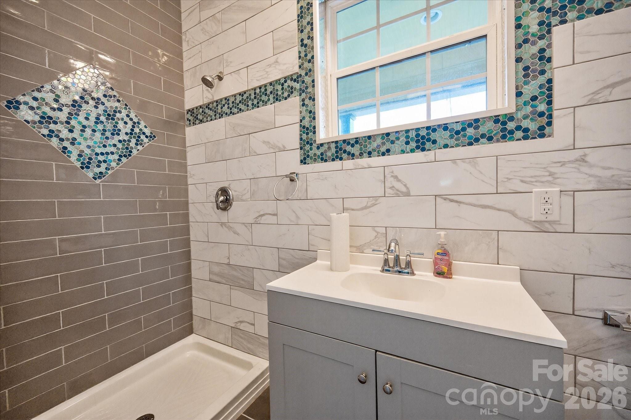 2221 Waxhaw Marvin Road