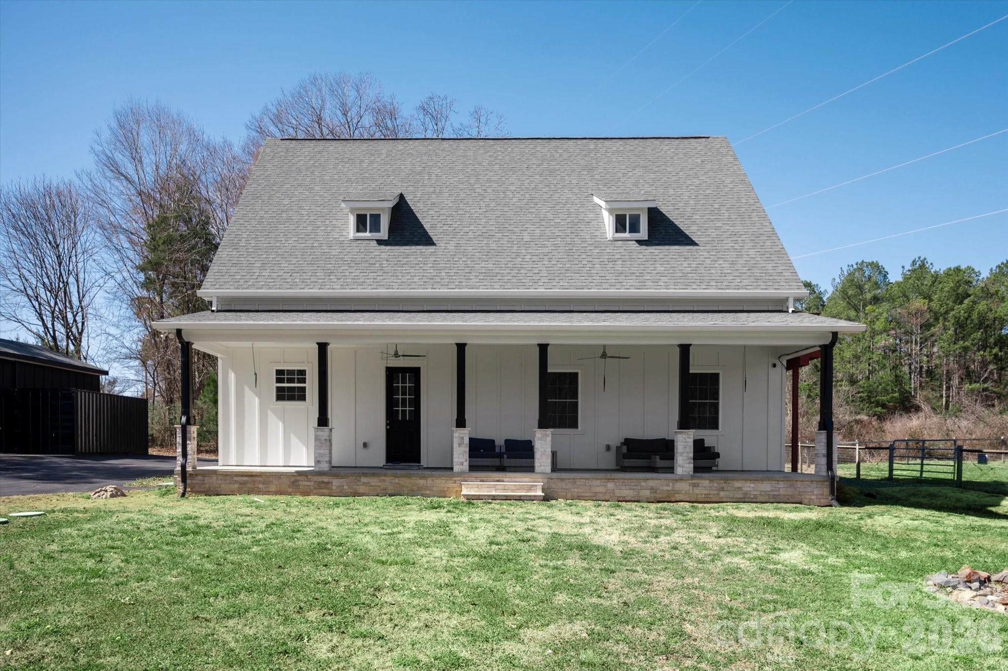 2221 Waxhaw Marvin Road