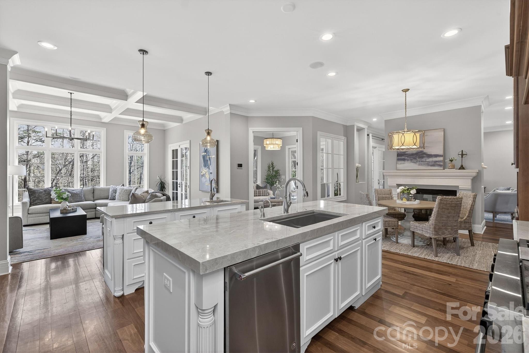 1915 Smarty Jones Drive