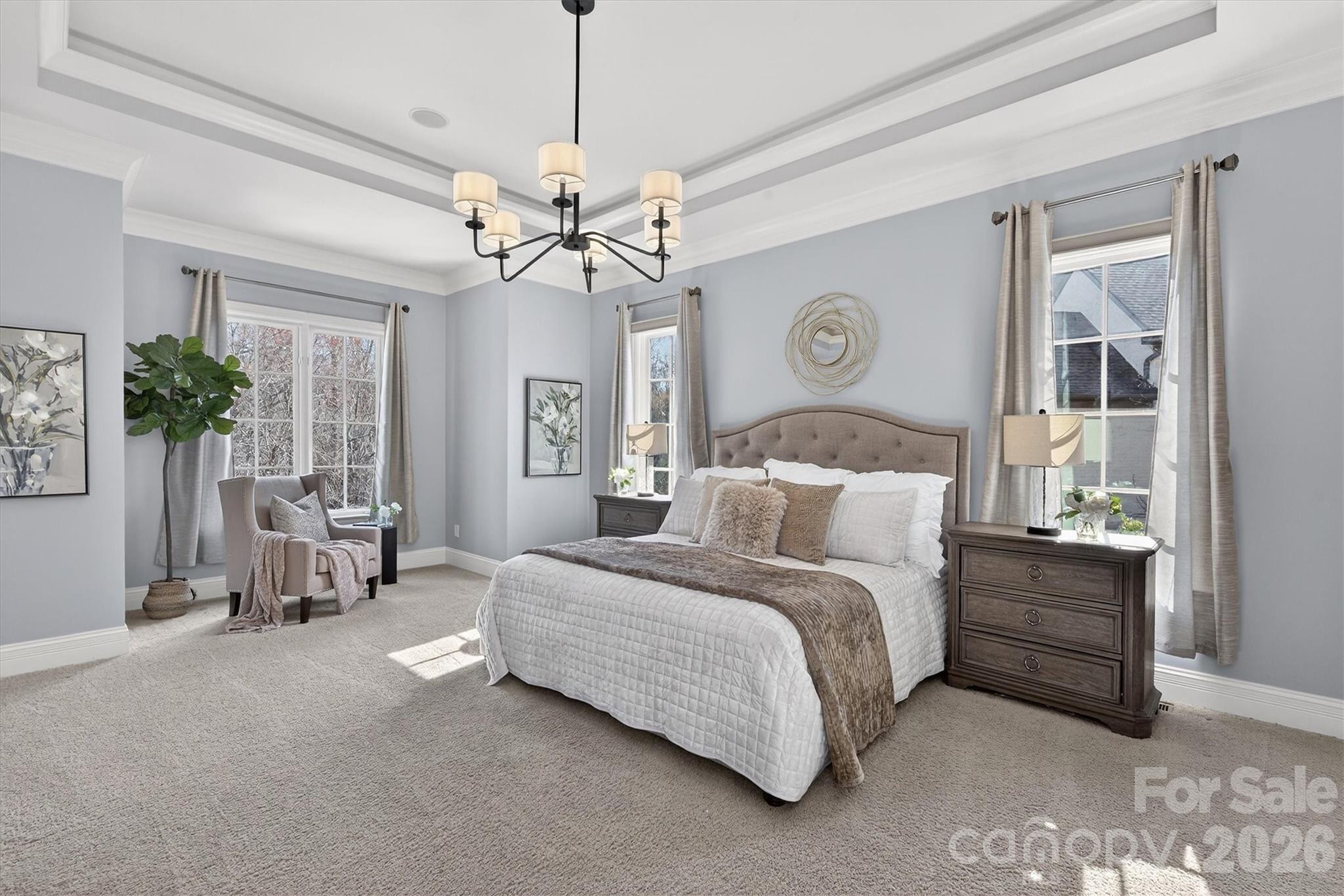 1915 Smarty Jones Drive