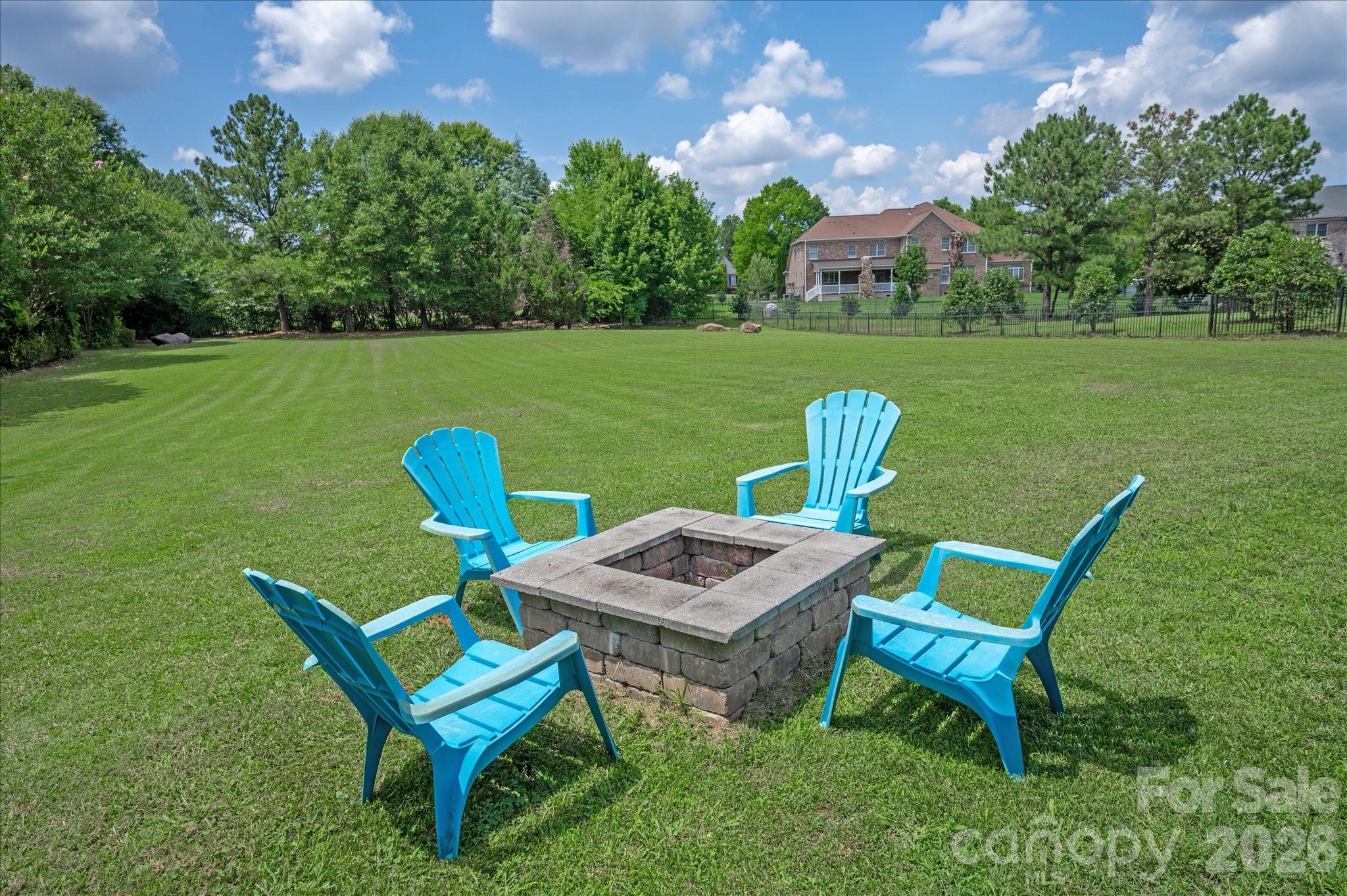 201 Kindling Wood Lane
