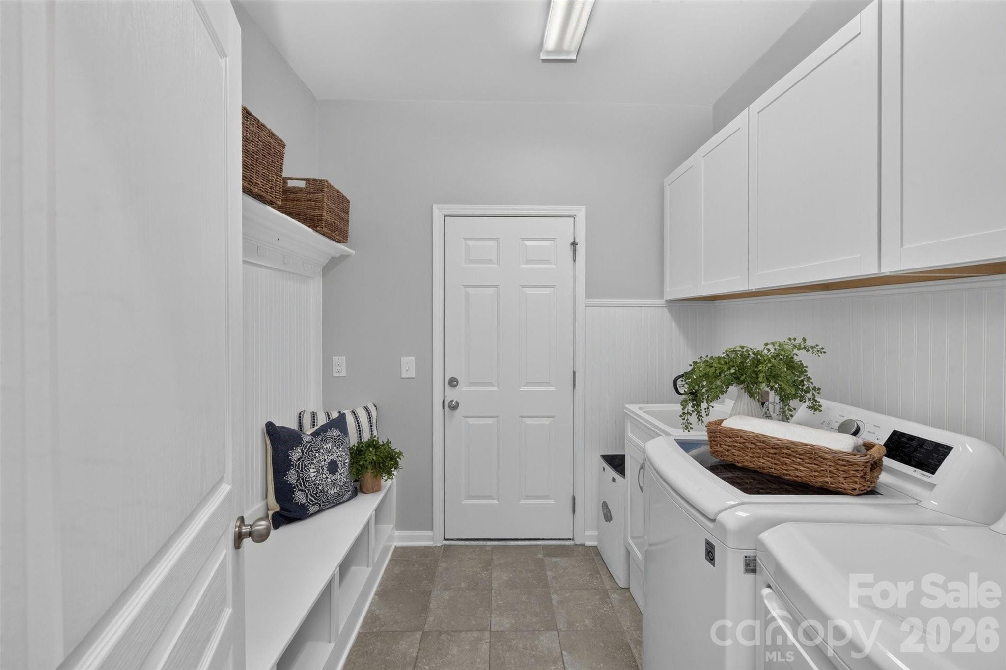 10704 Waxhaw Manor Drive