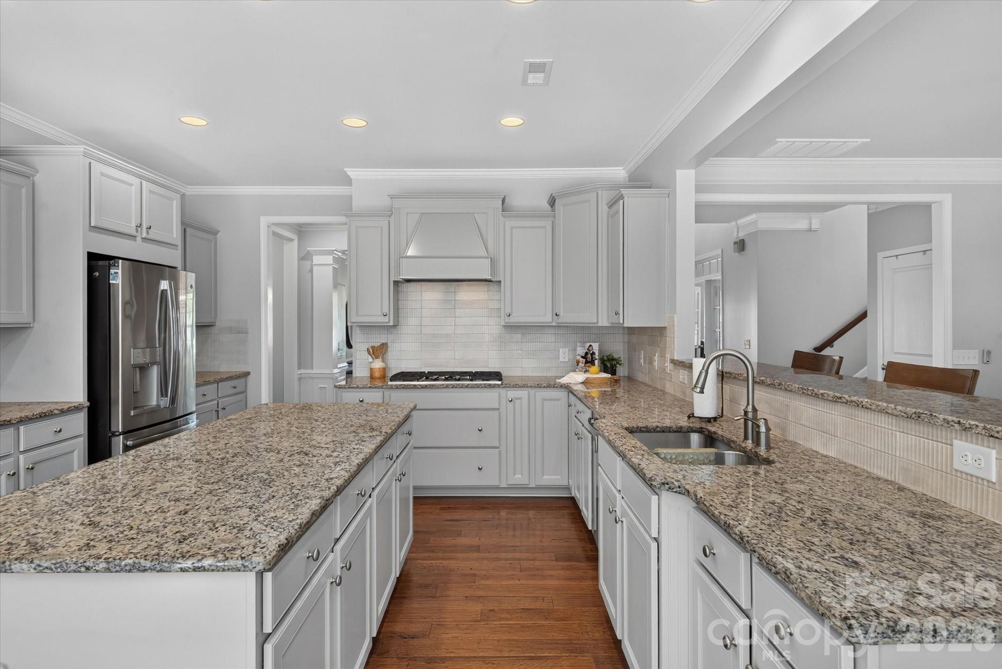 10704 Waxhaw Manor Drive