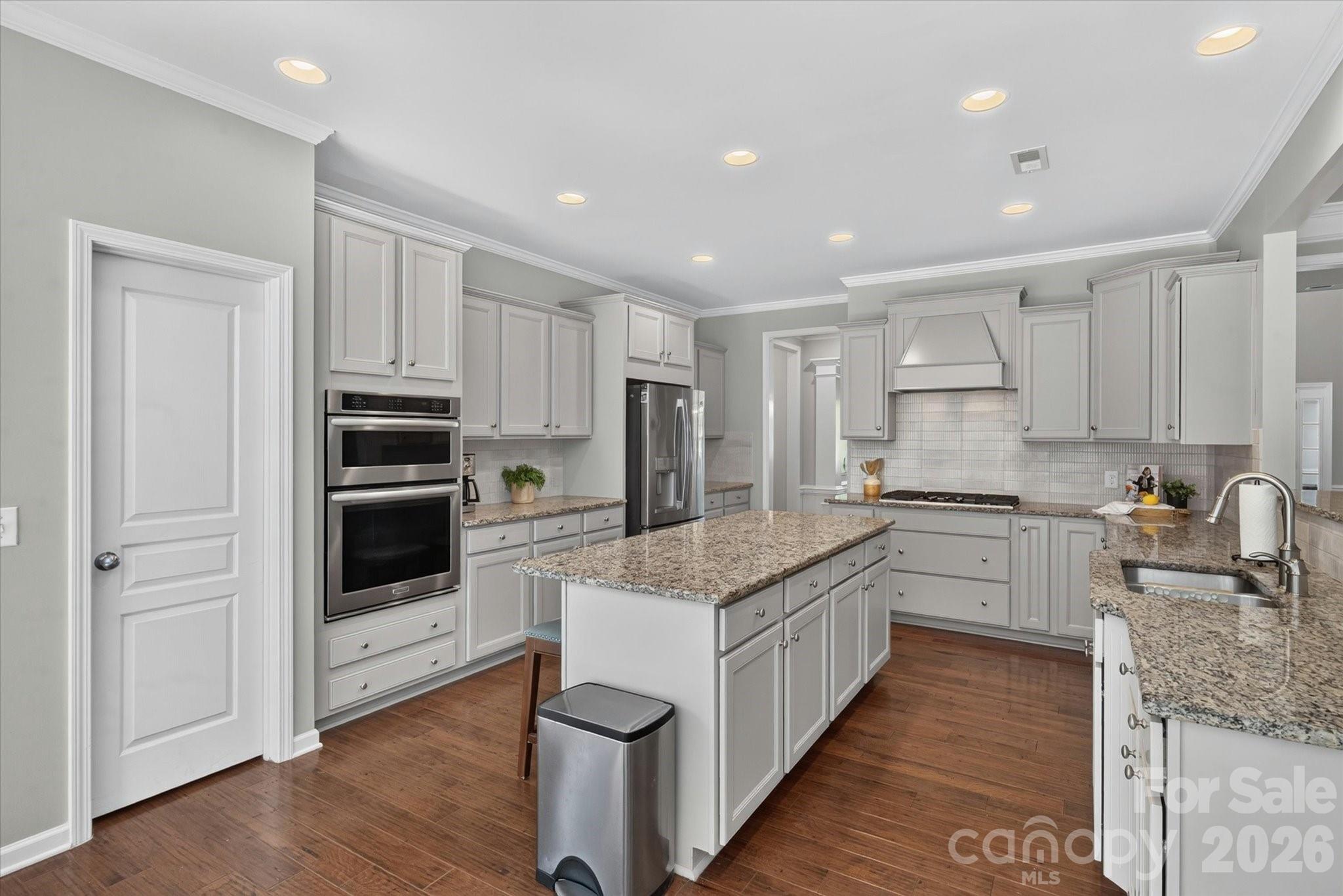 10704 Waxhaw Manor Drive