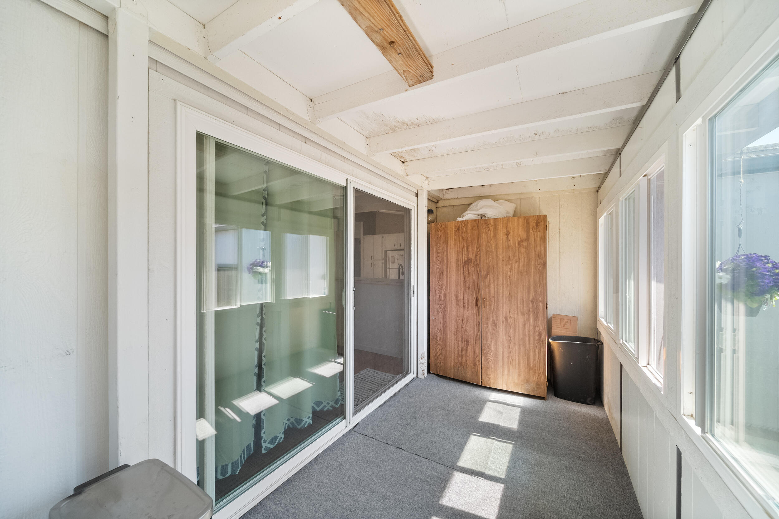 1317 N V Street, Spc 202