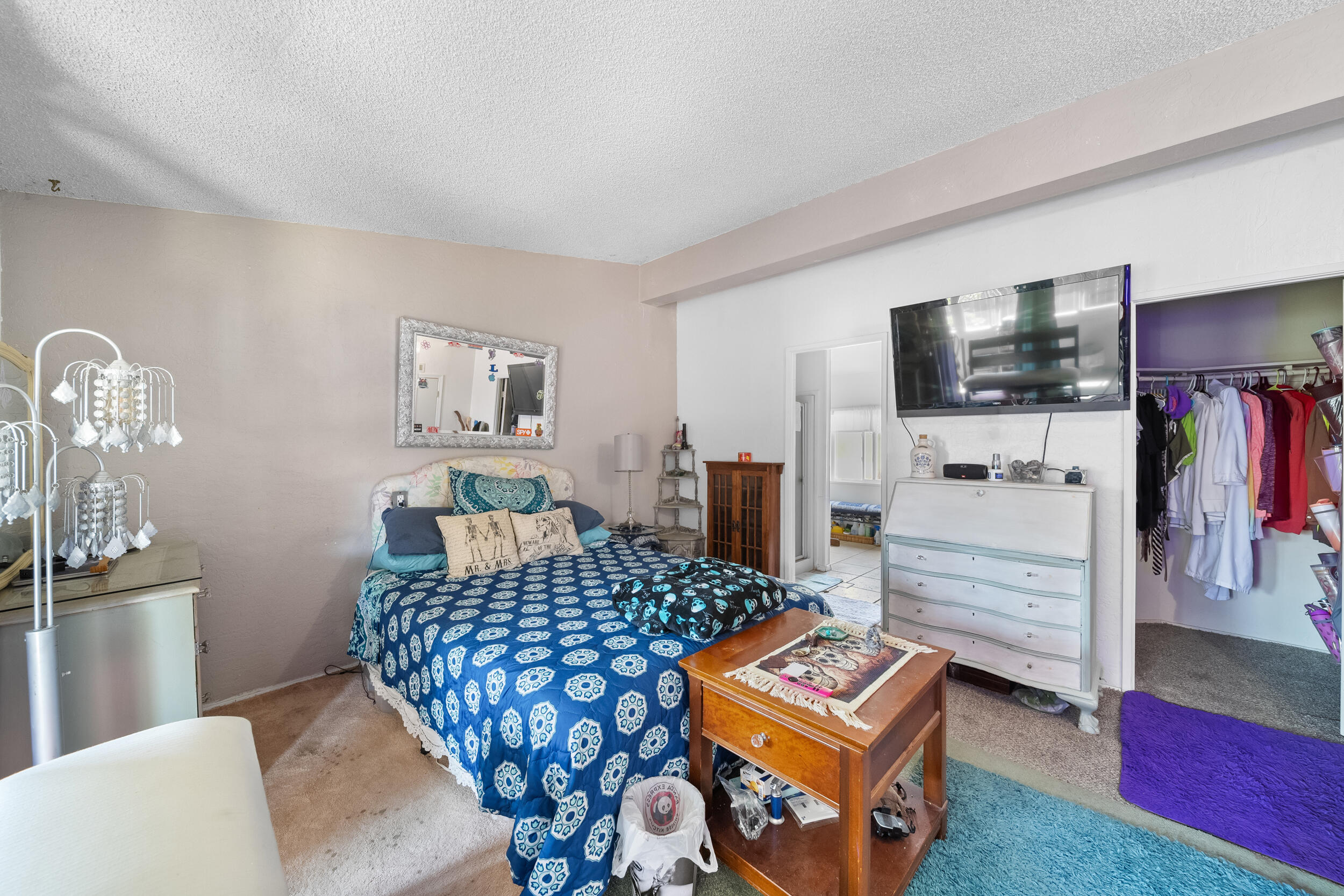 1317 N V Street, Spc 202