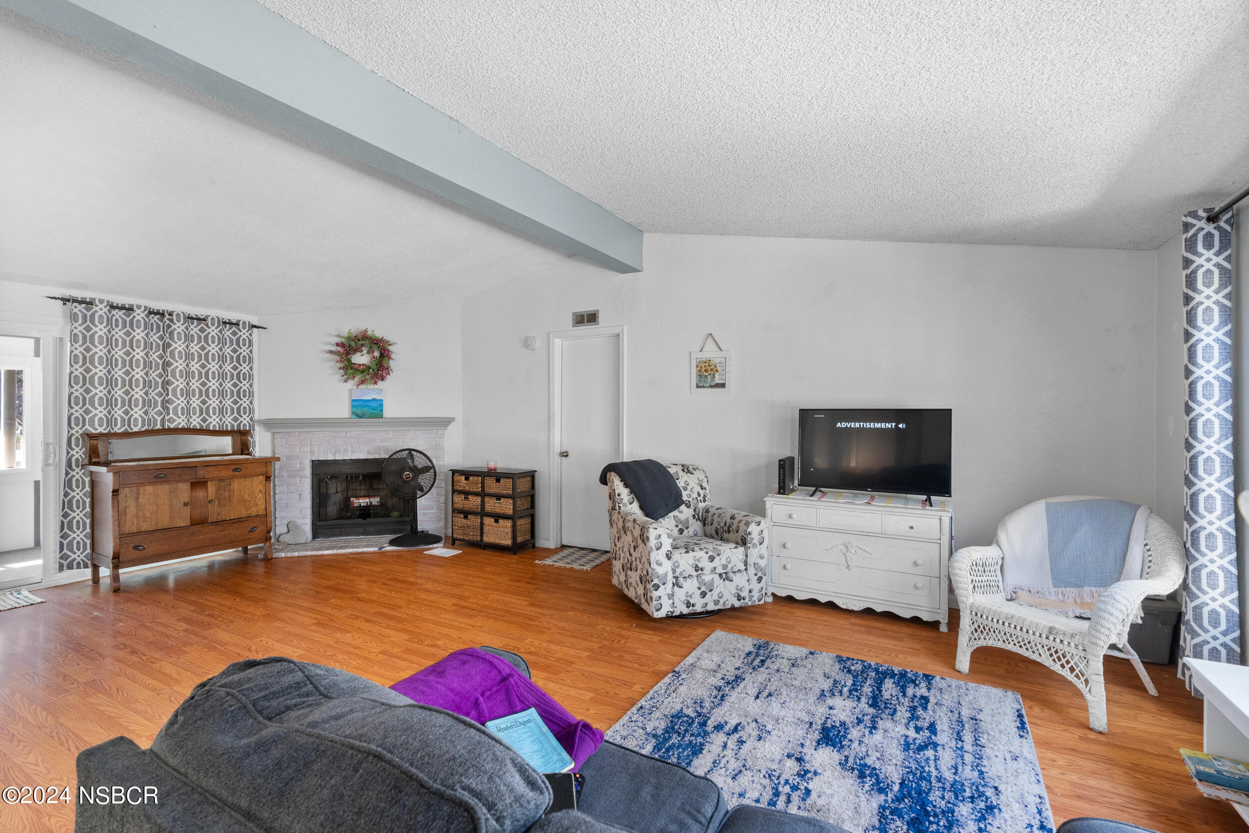 1317 N V Street, 202