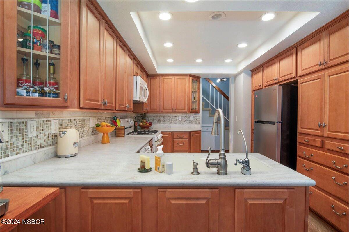 3940 Mesa Cir Drive