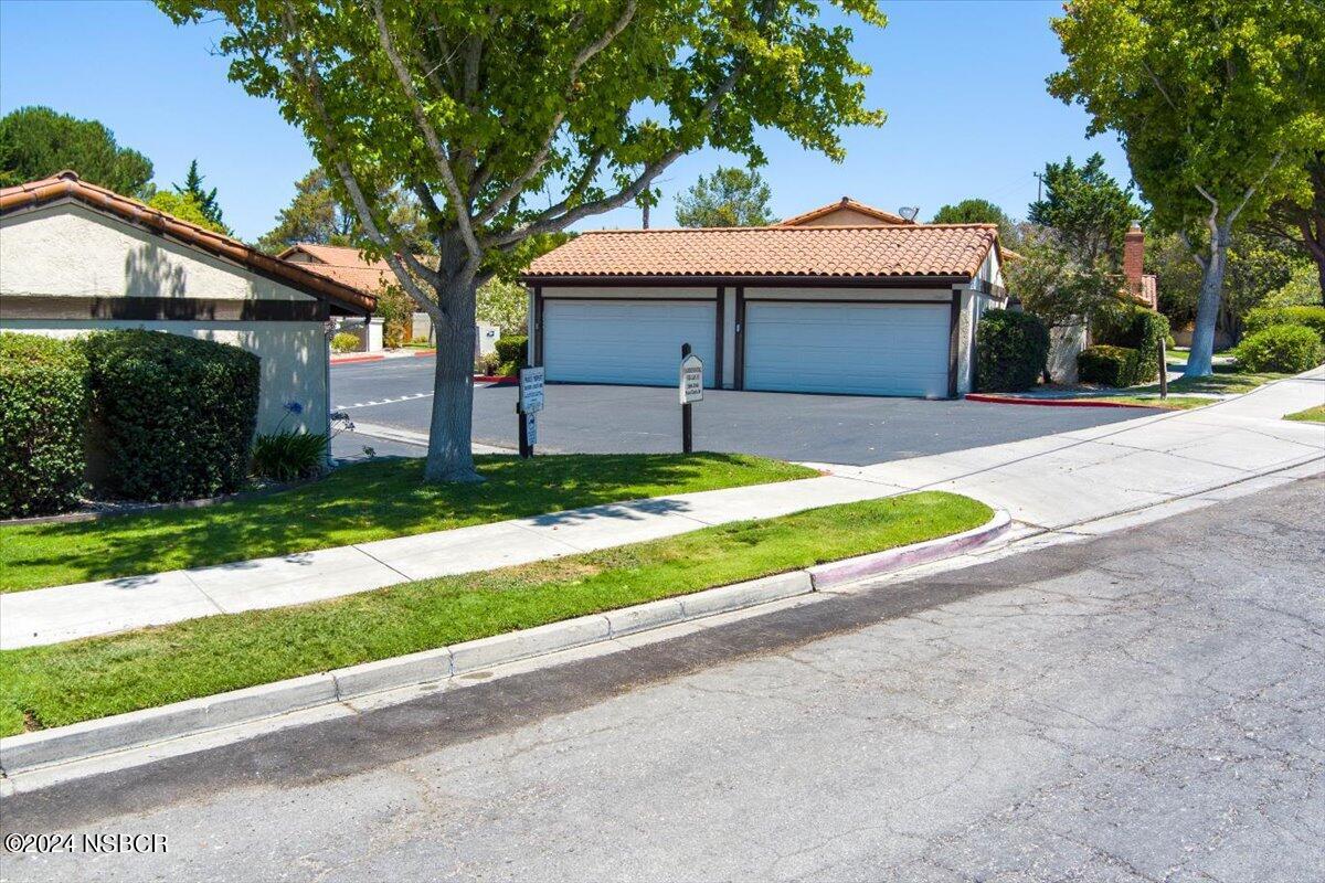 3940 Mesa Cir Drive