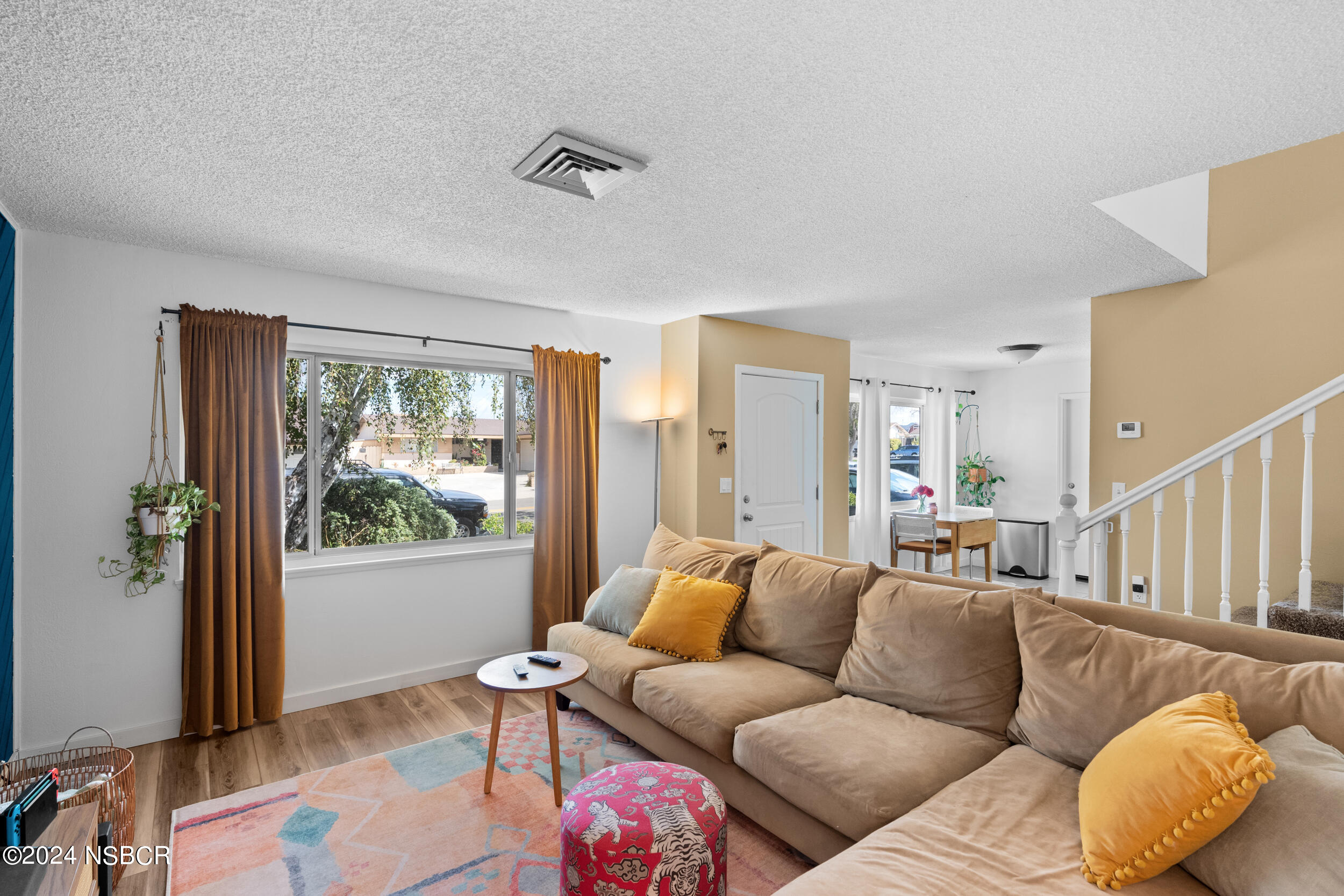 1586 Calle Primera