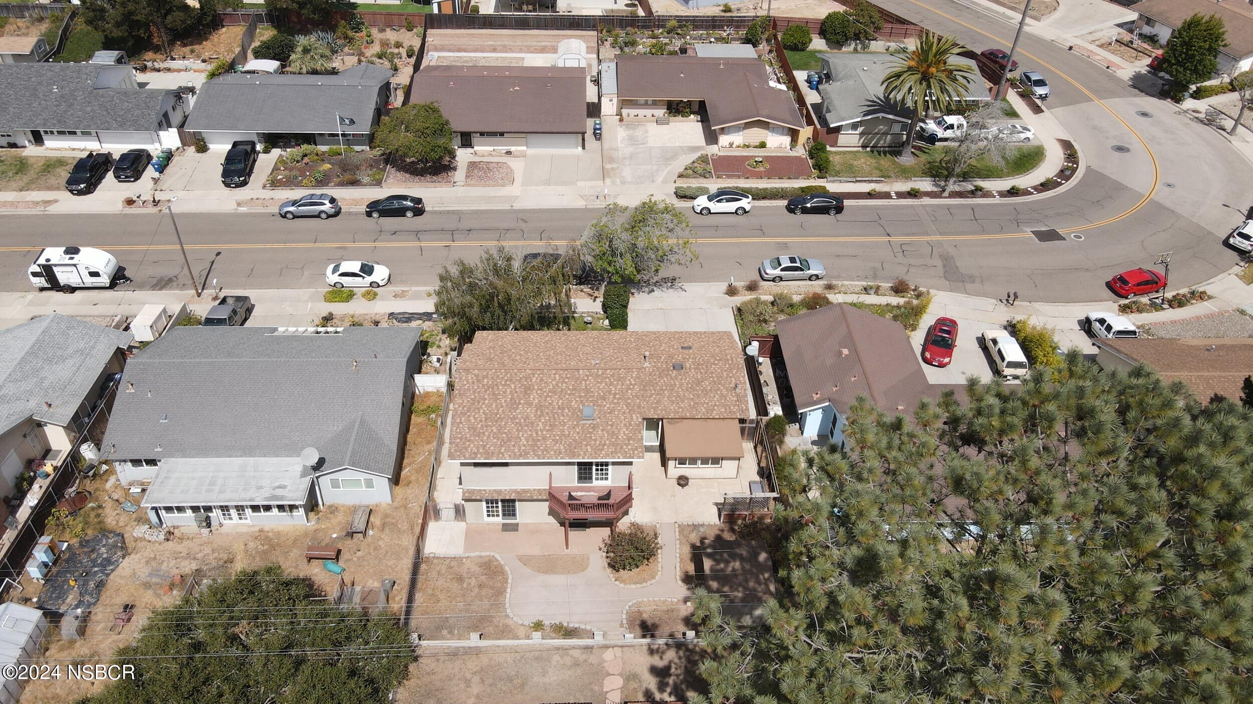 1586 Calle Primera