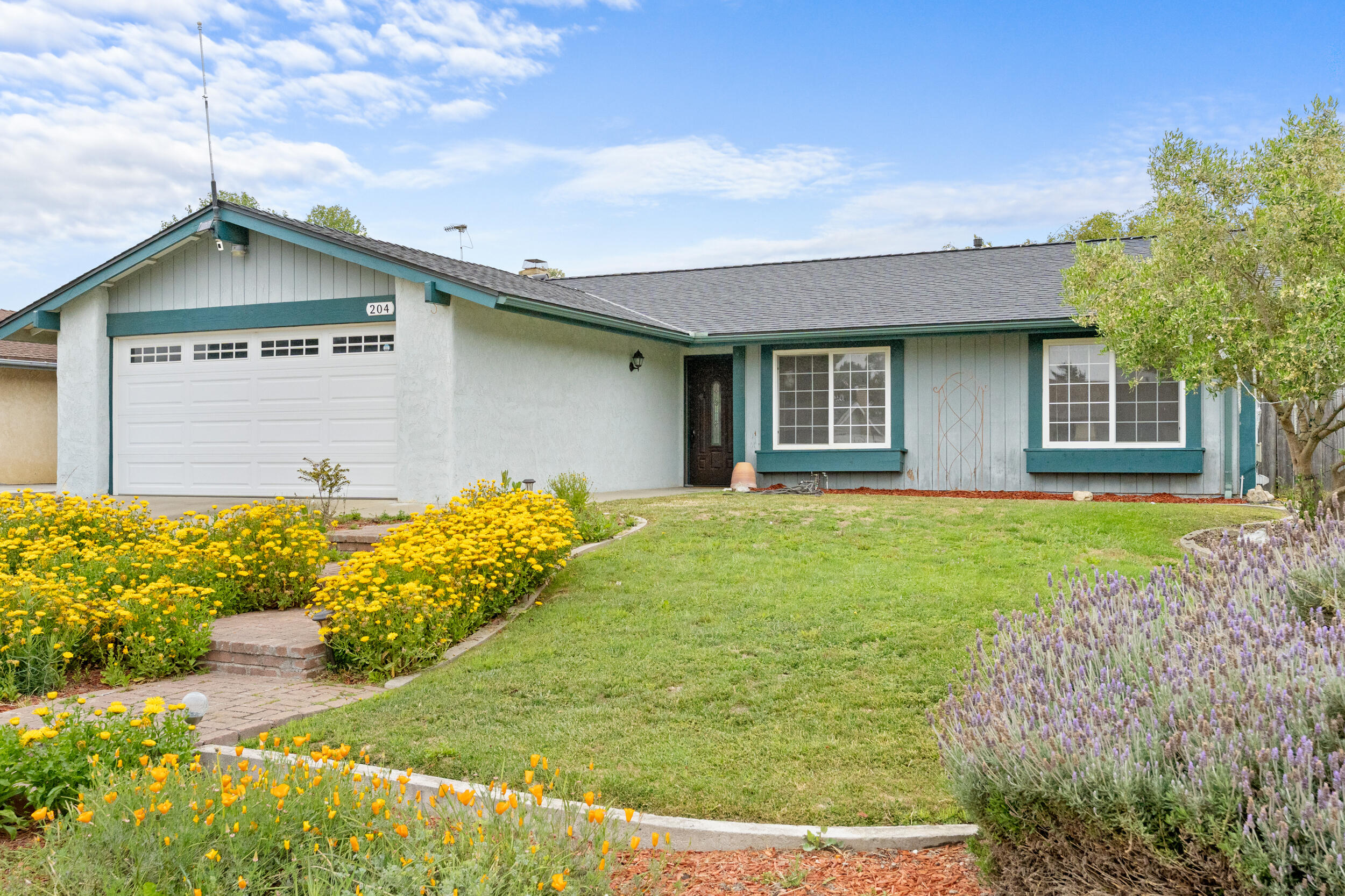 204 S Tulip Street