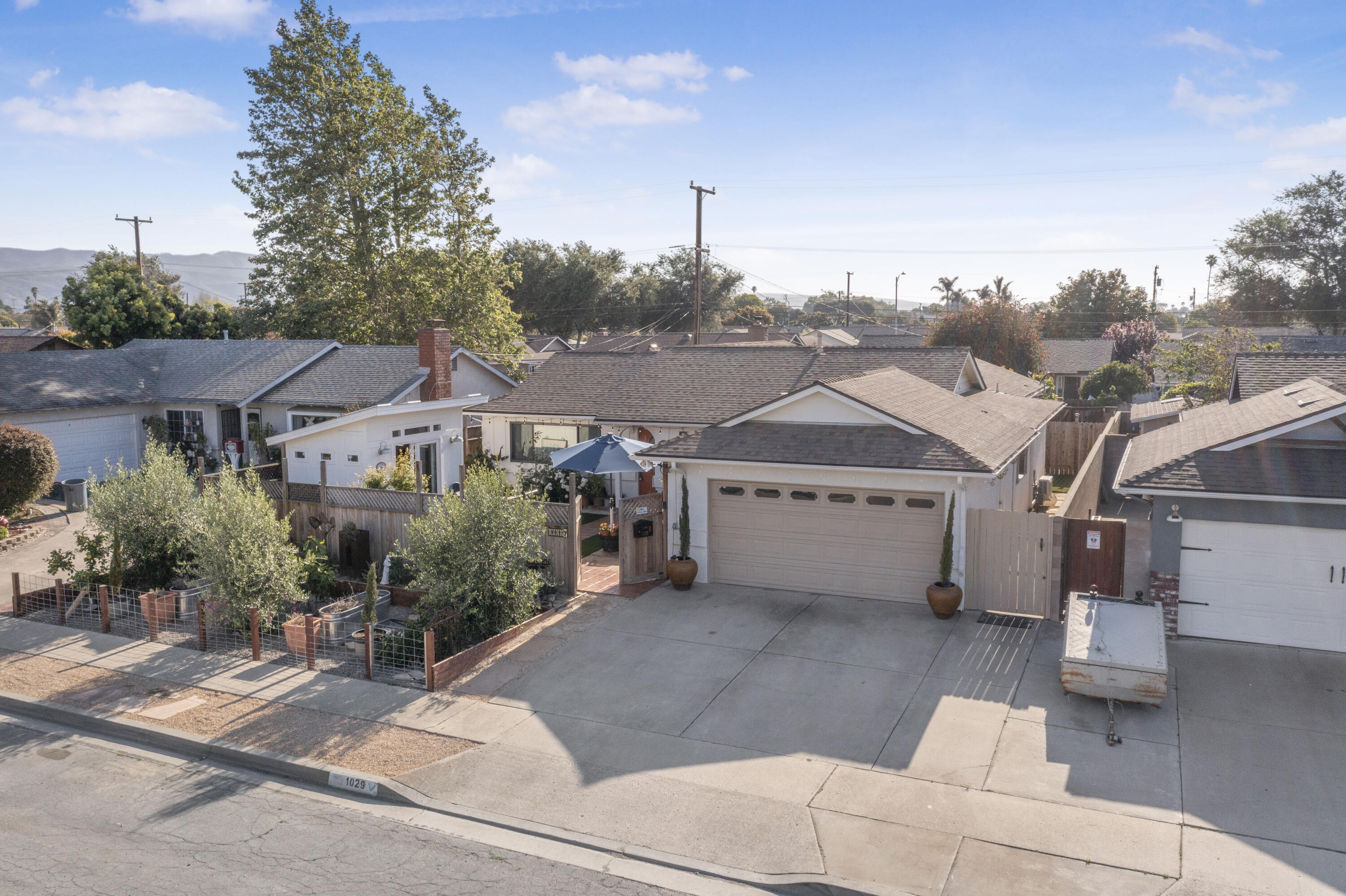 1029 N Poppy Street