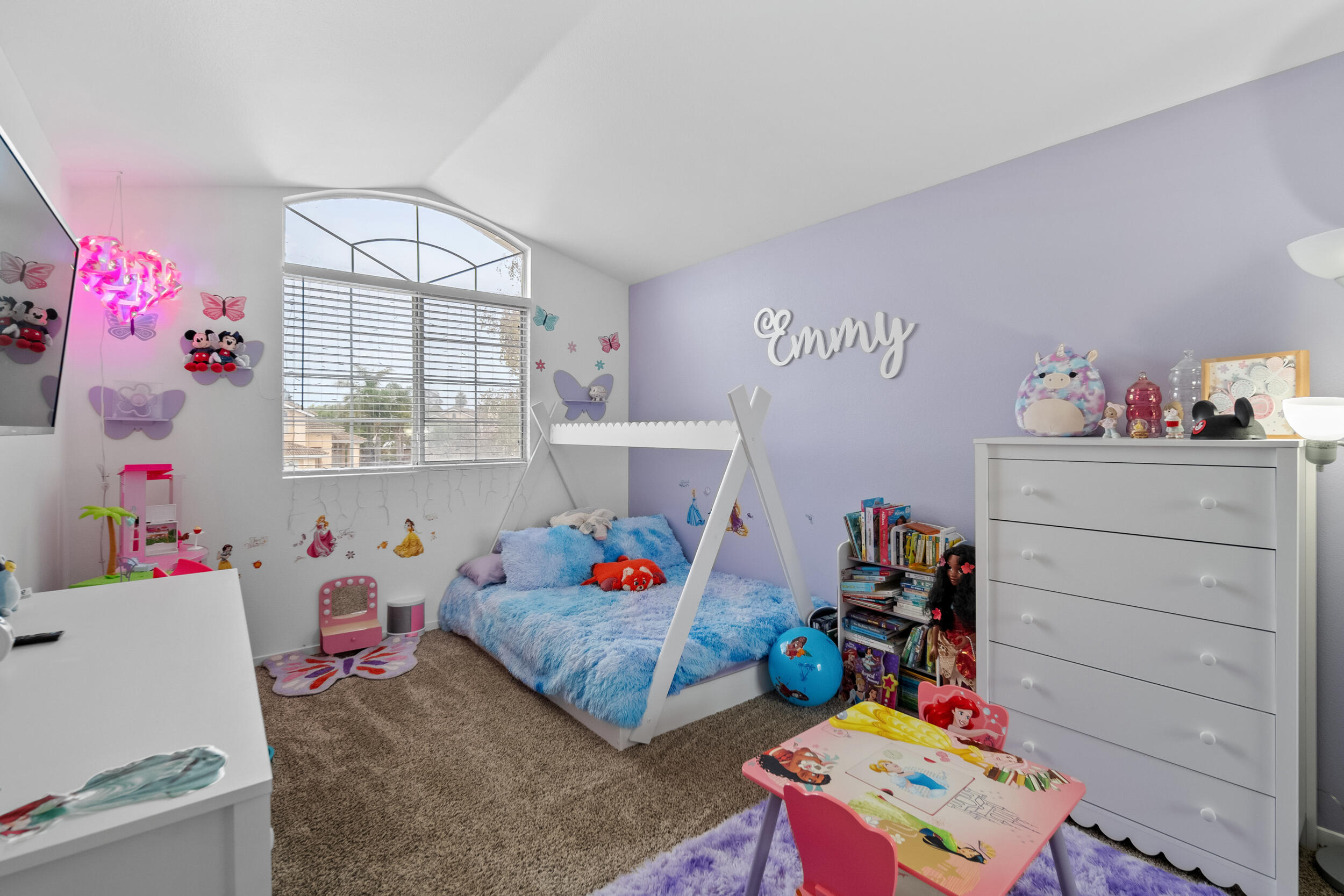 1241 Stonebrook Drive