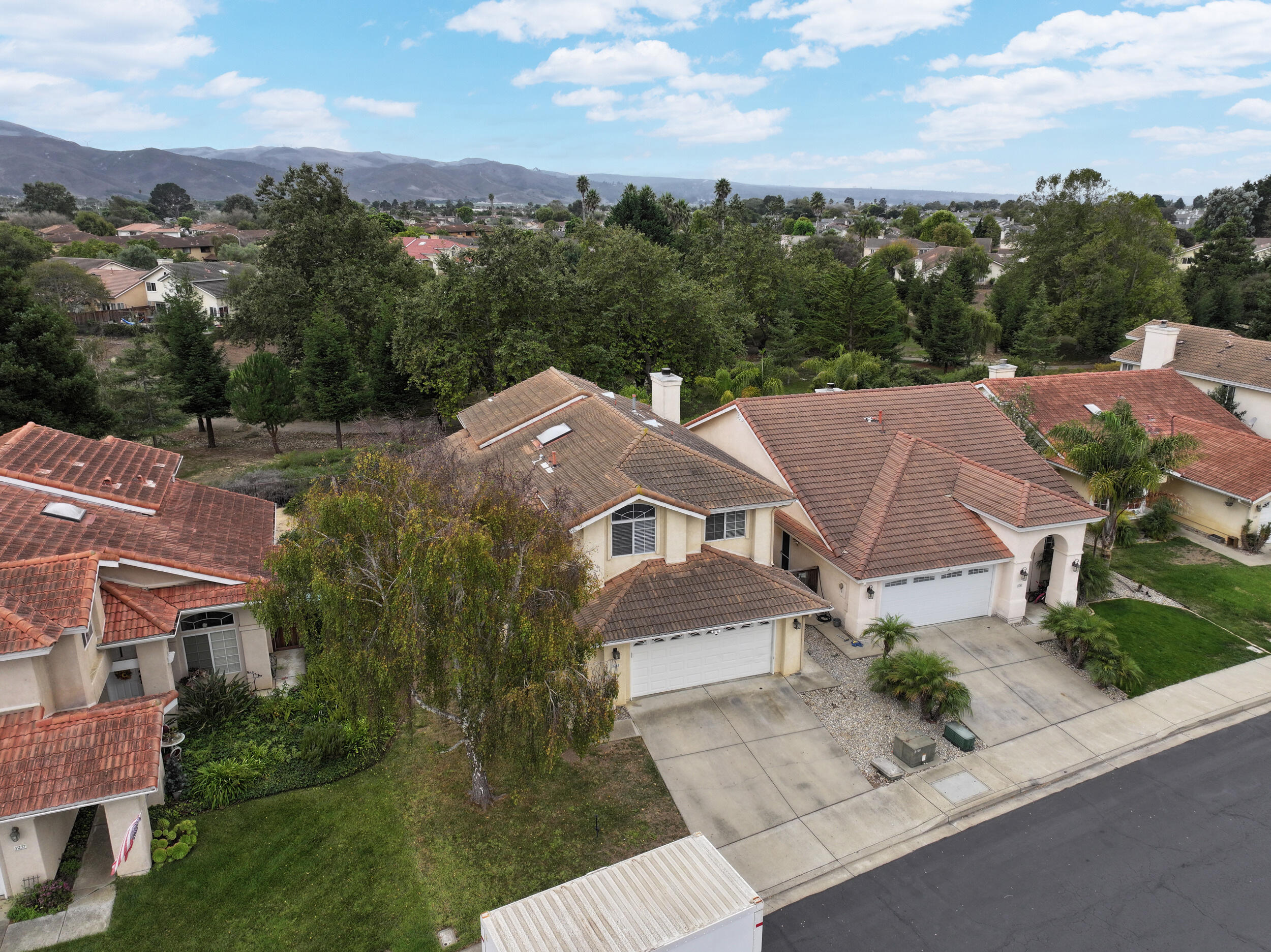 1241 Stonebrook Drive