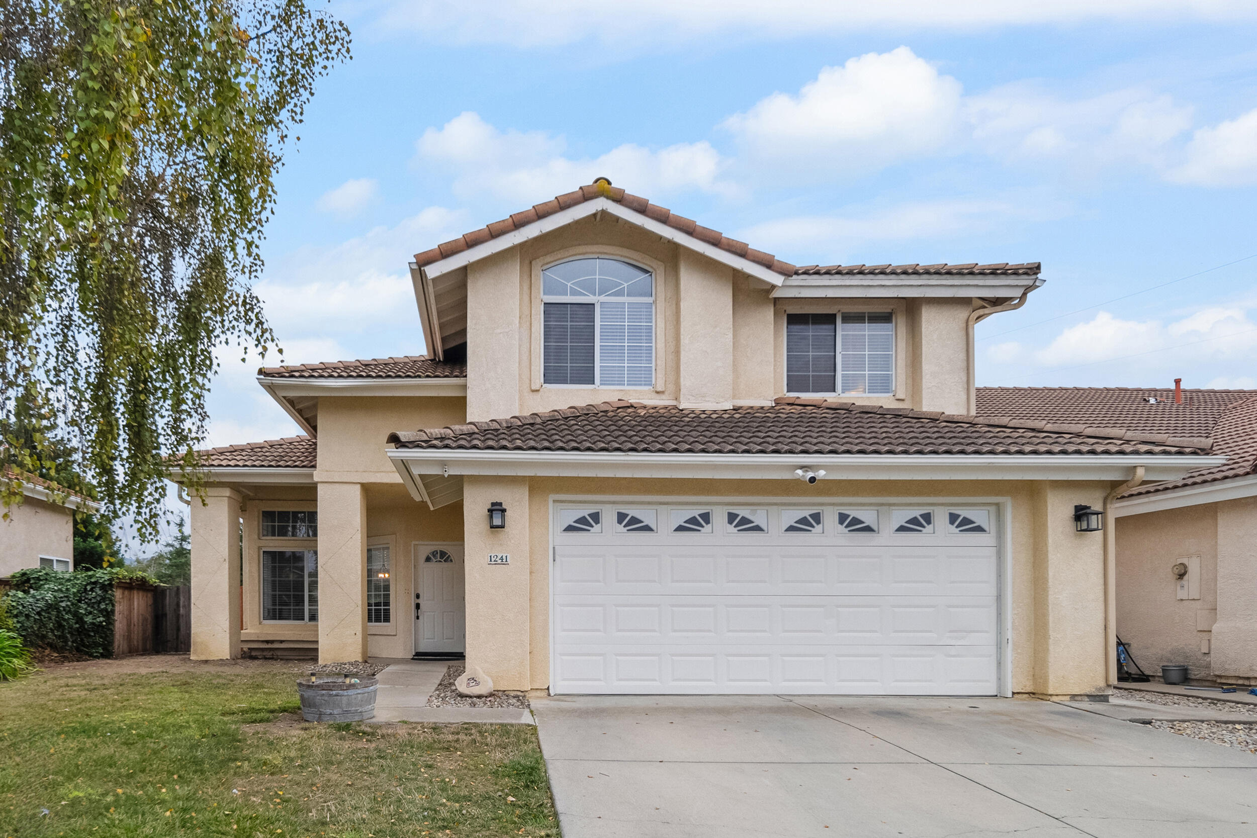 1241 Stonebrook Drive