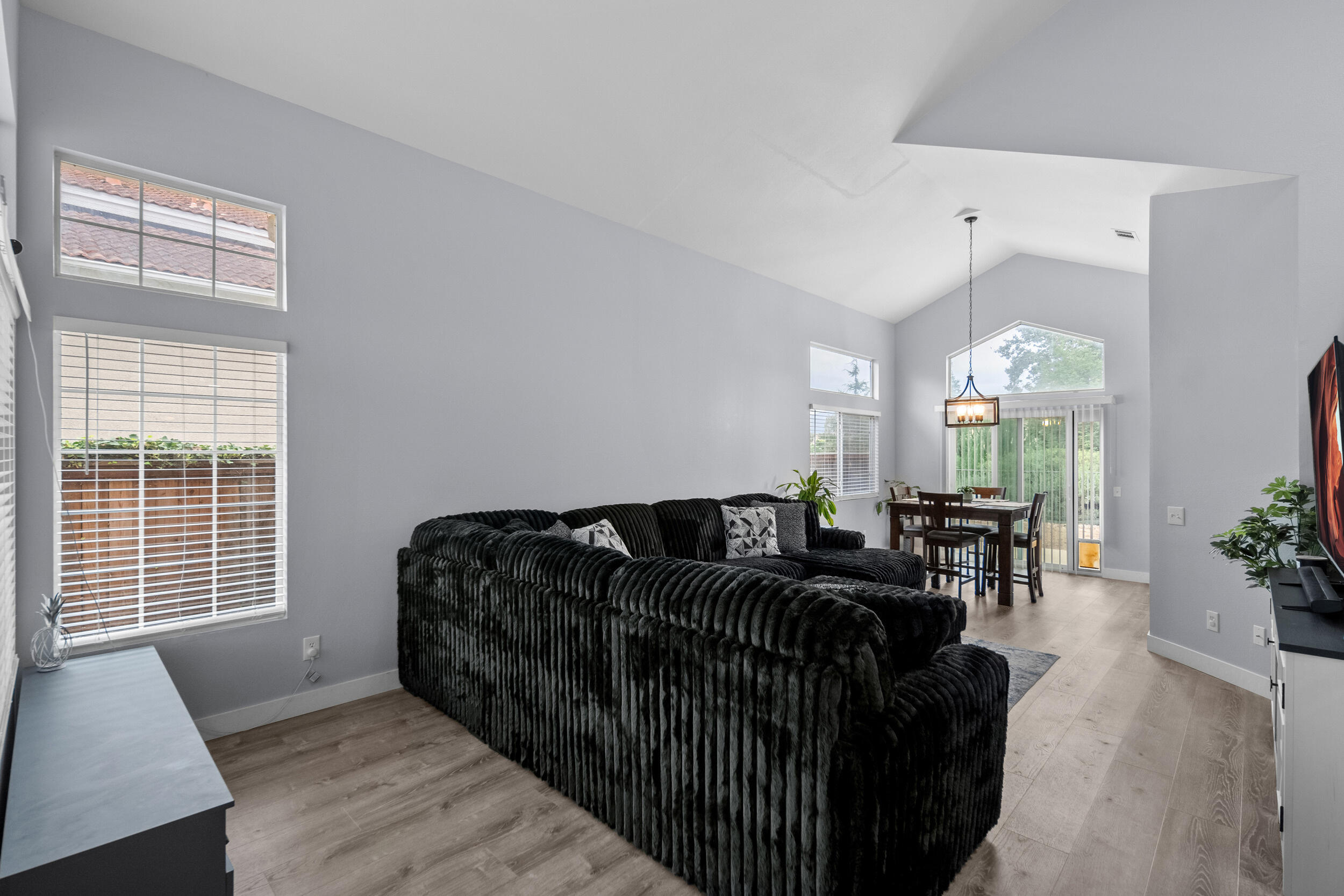 1241 Stonebrook Drive