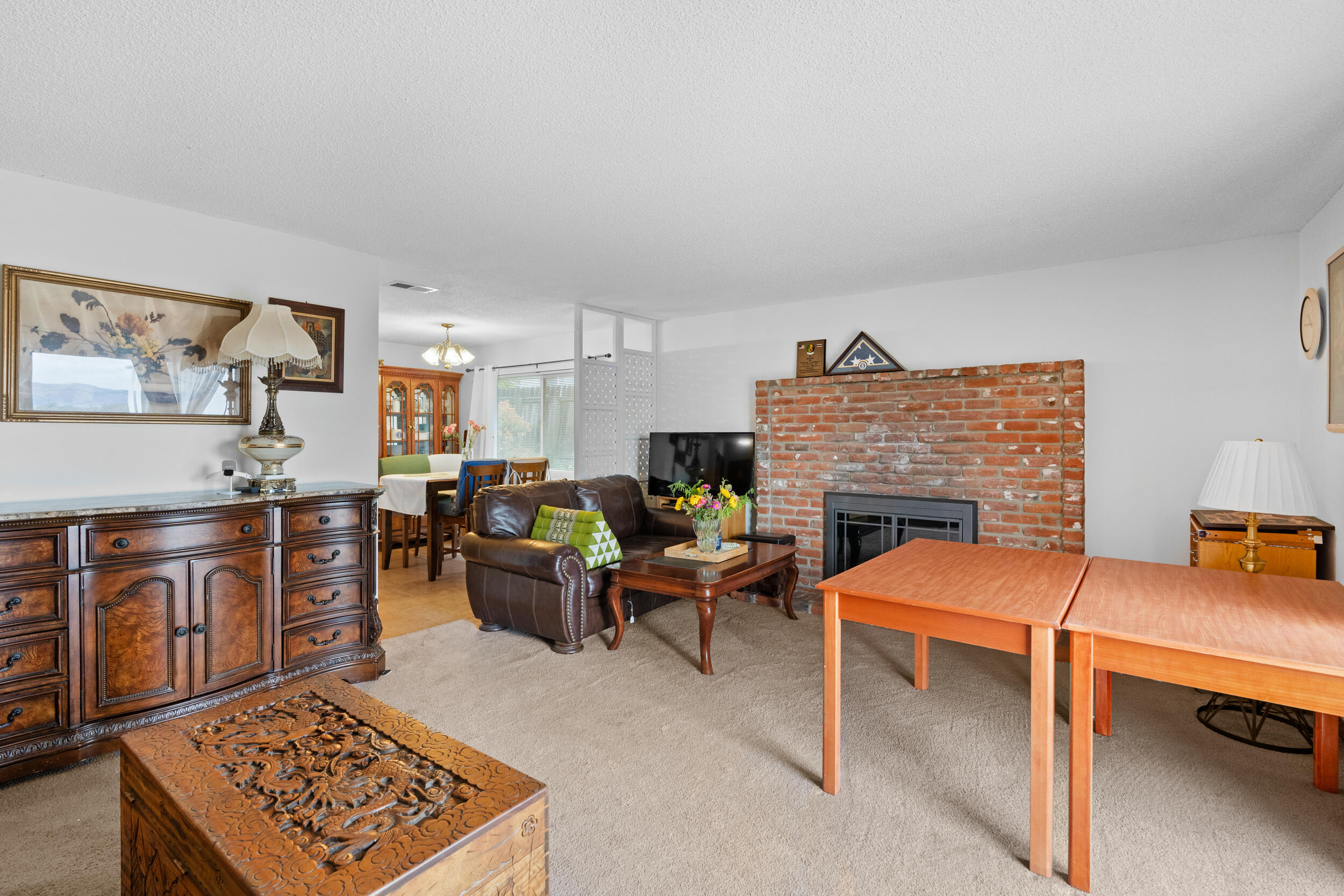 4088 Stardust Road