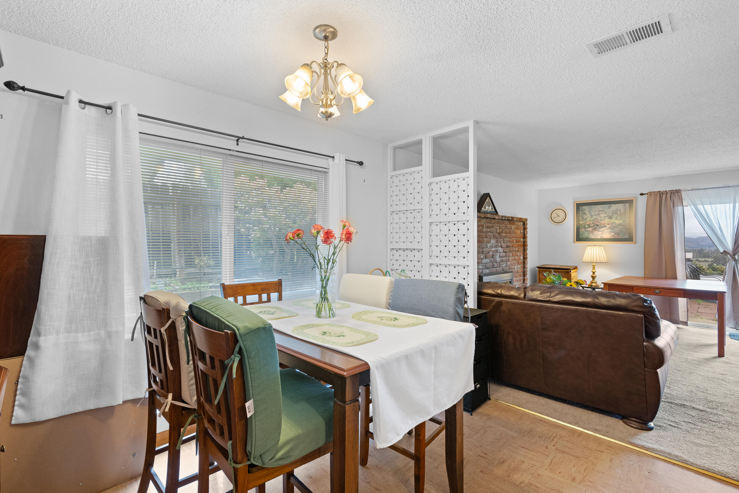 4088 Stardust Road